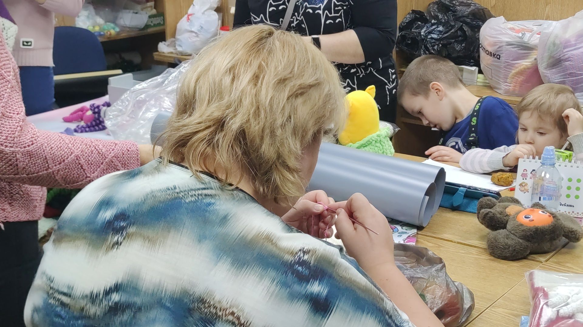 28 петель, недоношенные дети, Международный день недоношенного ребенка, Вязание, вязание для недоношенных, Вязание спицами, вязание крючком, Дубна, Щелково, Щелковский перинатальный центр,