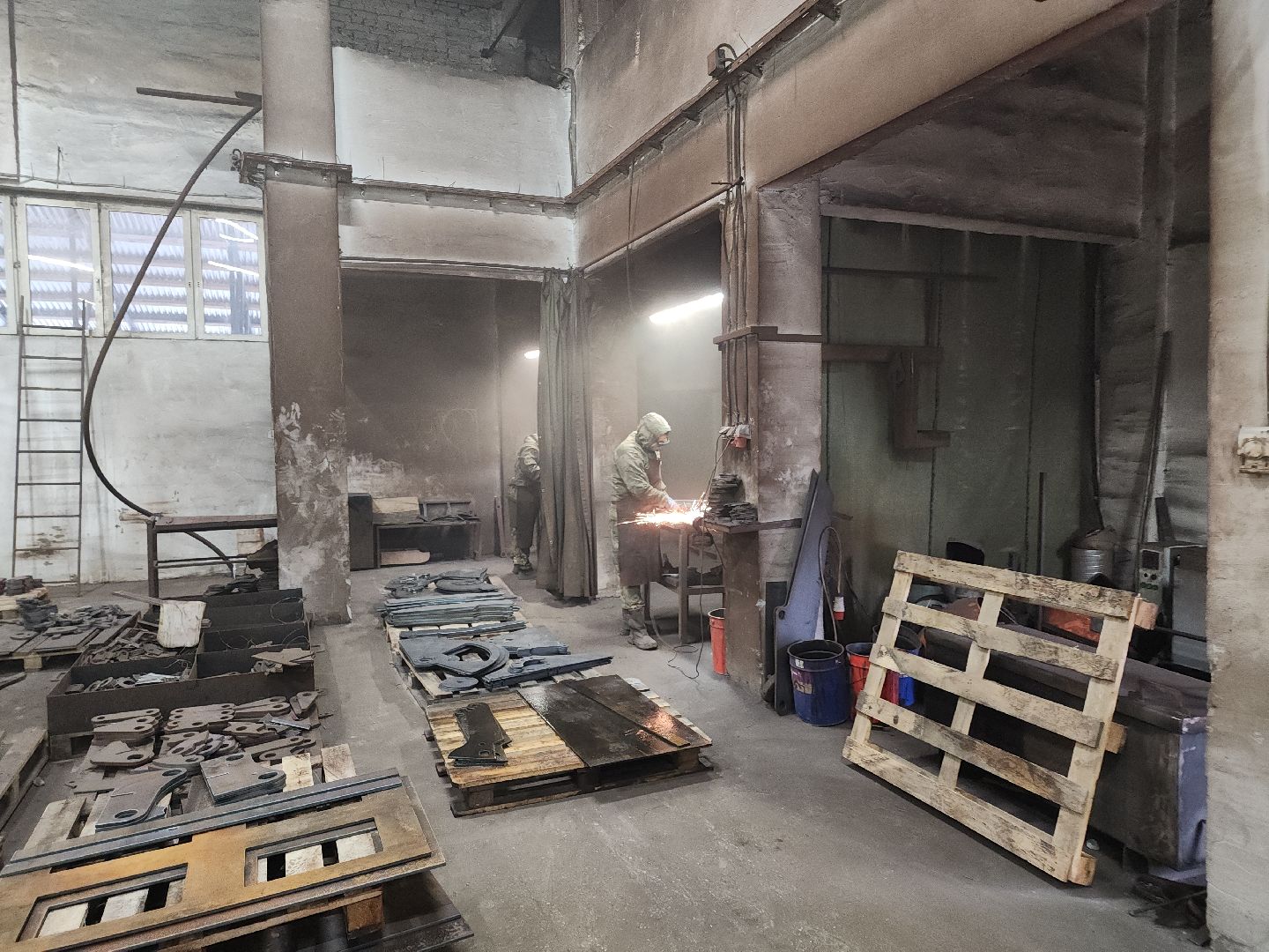 кашира, ст-техникс, производство, навесное оборудование, гидромолот, отвал, щетка,