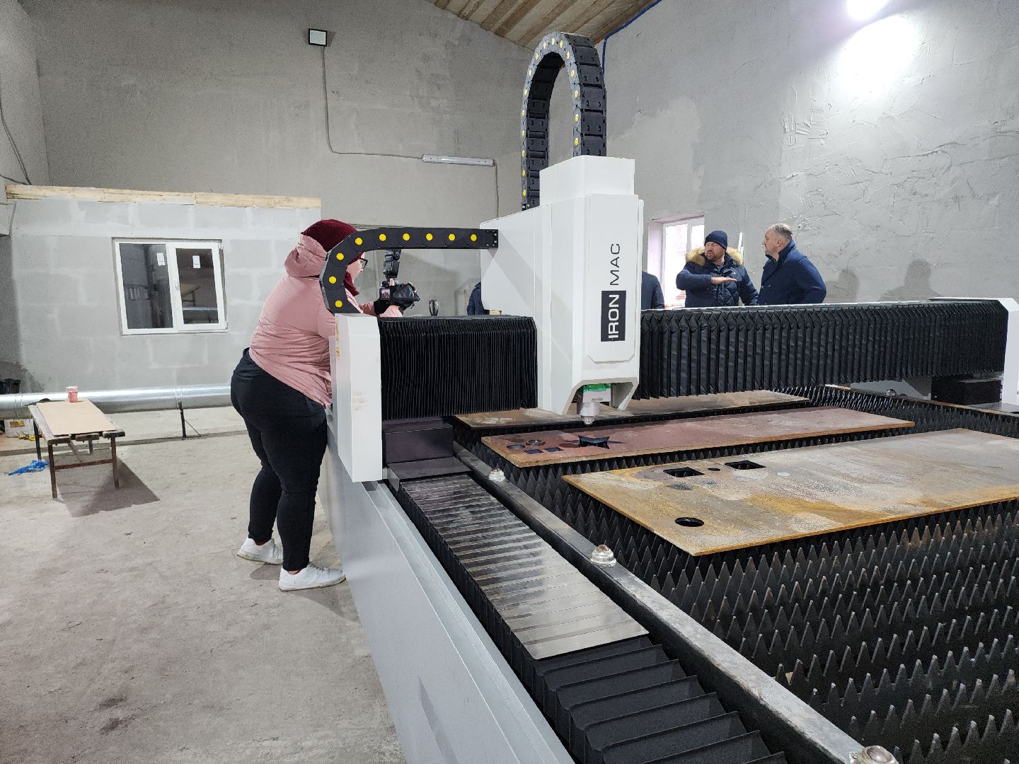 кашира, ст-техникс, производство, навесное оборудование, гидромолот, отвал, щетка,