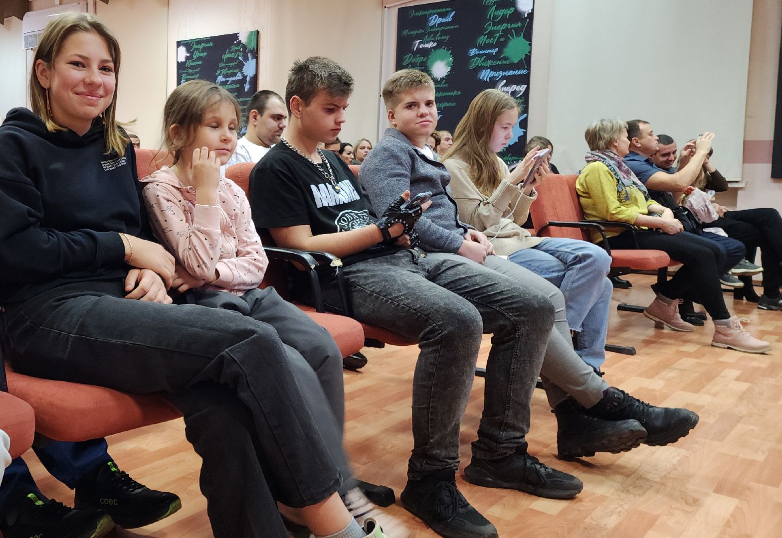 сво, своих не бросаем, благотворительный концерт, благотворительная акция, благотворительный фонд, электросталь, рок-группа, рок-концерт, волонтер, волонтерское движение, волонтеры, волонтеры подмосковья, волонтерство, люди доброй воли, барабанщик,