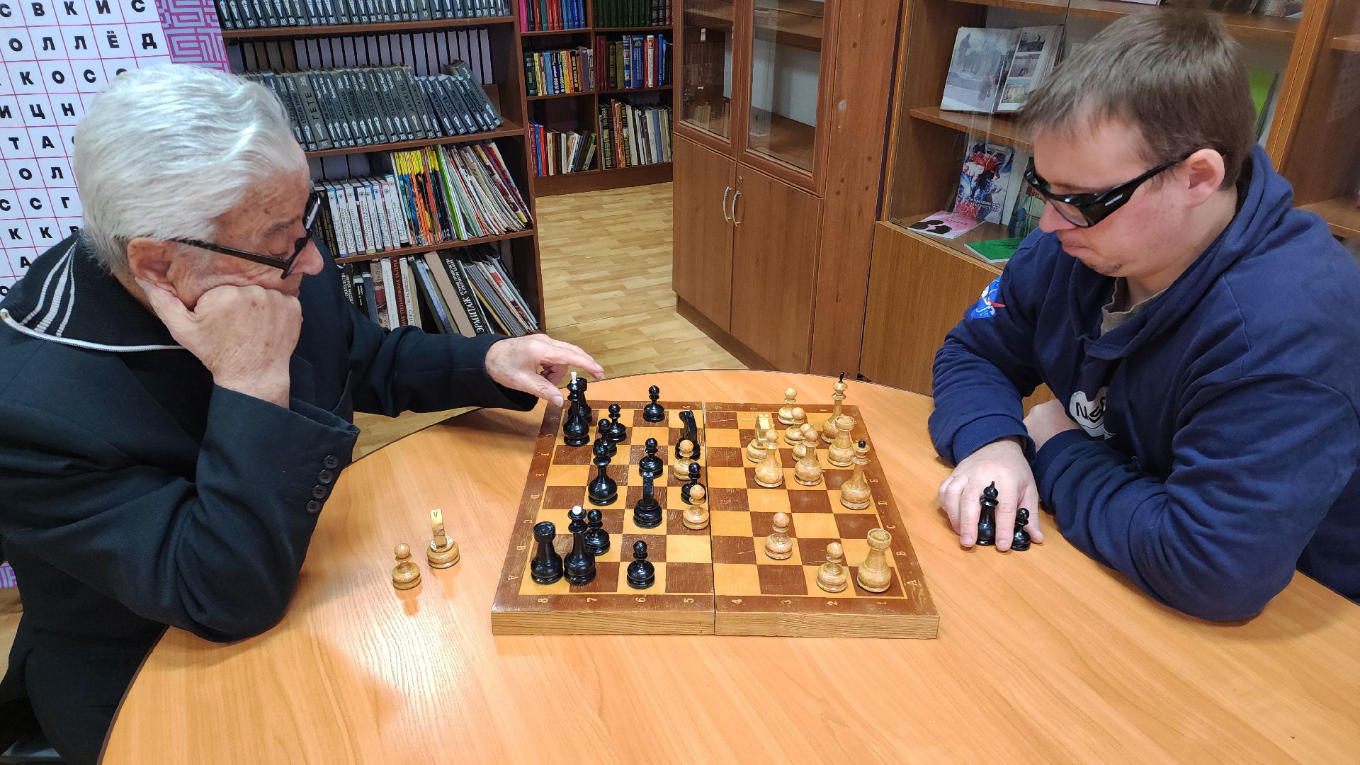 электросталь, электросталь спортивная, шахматы, шахматный клуб, библиотека, игра, шахматисты,