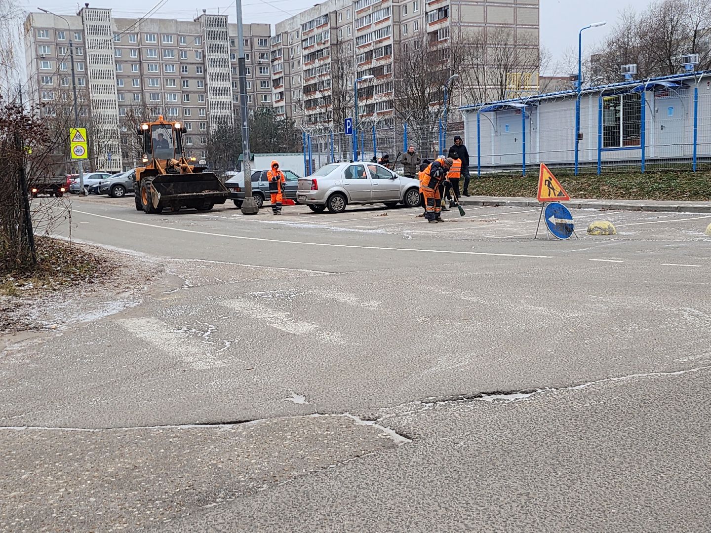 серпухов, дороги, уборка дорог, комбинат благоустройства, листва,