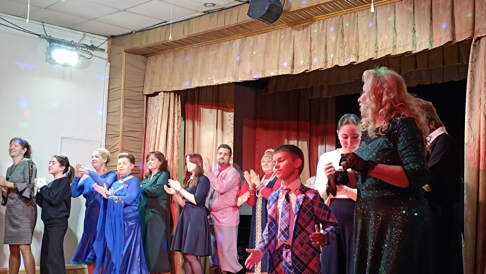 лобня, надежда кадышева, культура,