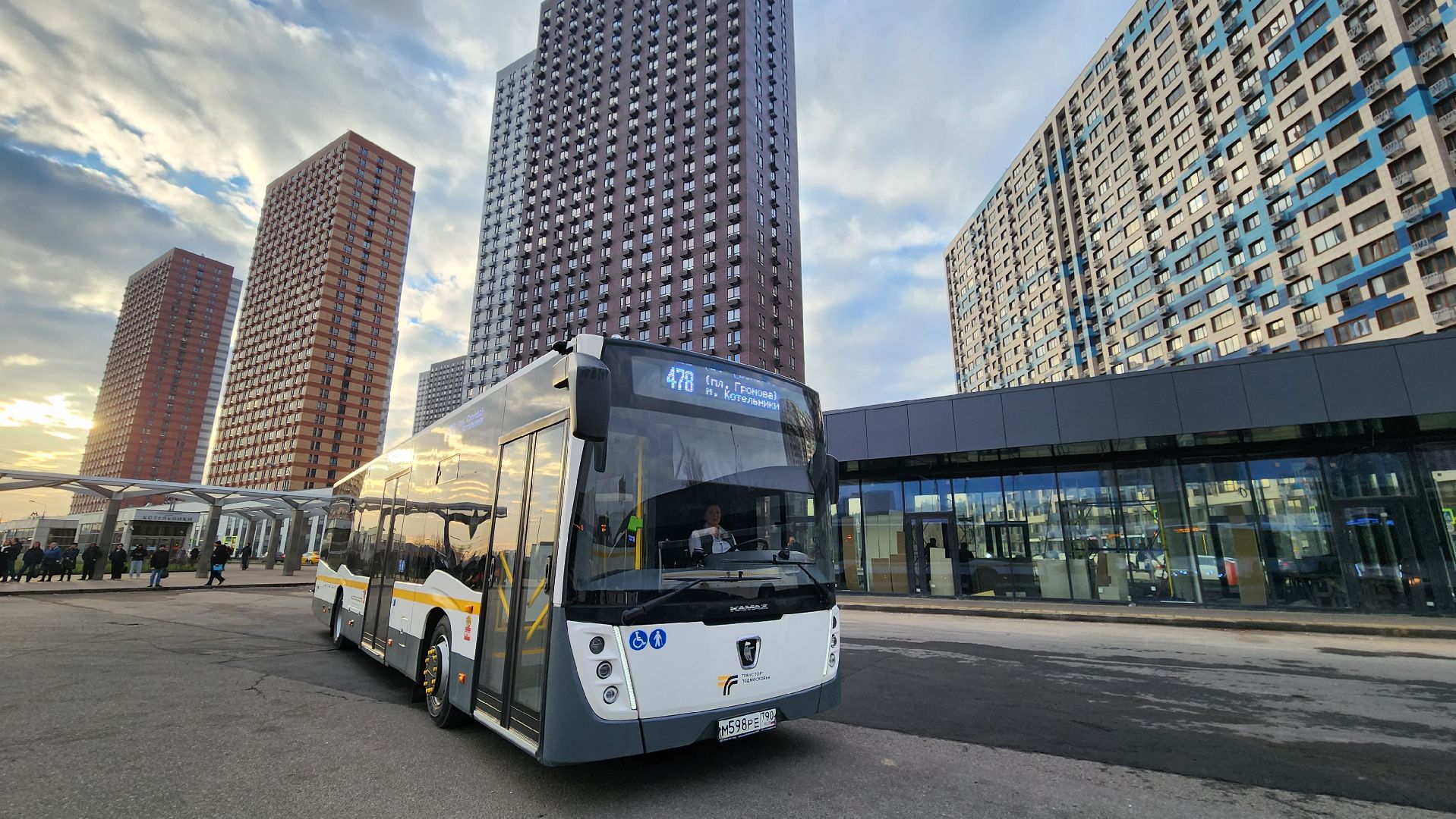 транспорт, женщина-водитель, котельники,