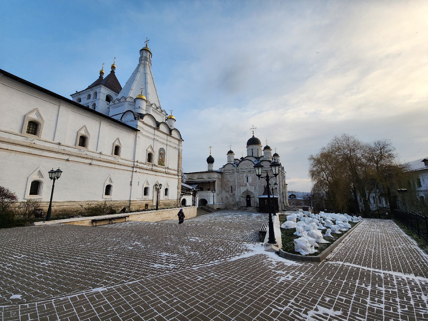 серпухов, подмосковье, женский монастырь, подготовка к зиме,