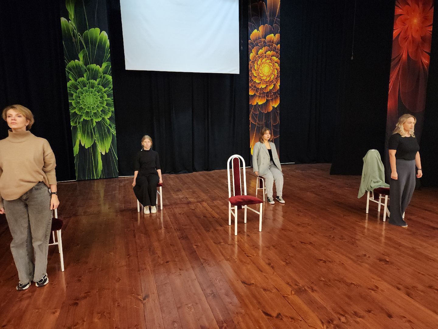 кашира, битва за москву, спектакль, ни слова о войне, дк им ленина, творческий коллектив, фантазия, великая отечественная война,