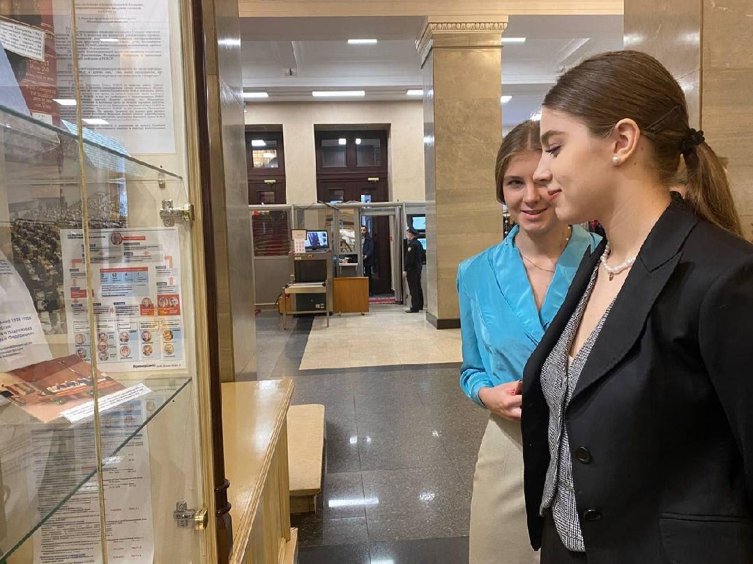 Павловский Посад, общество