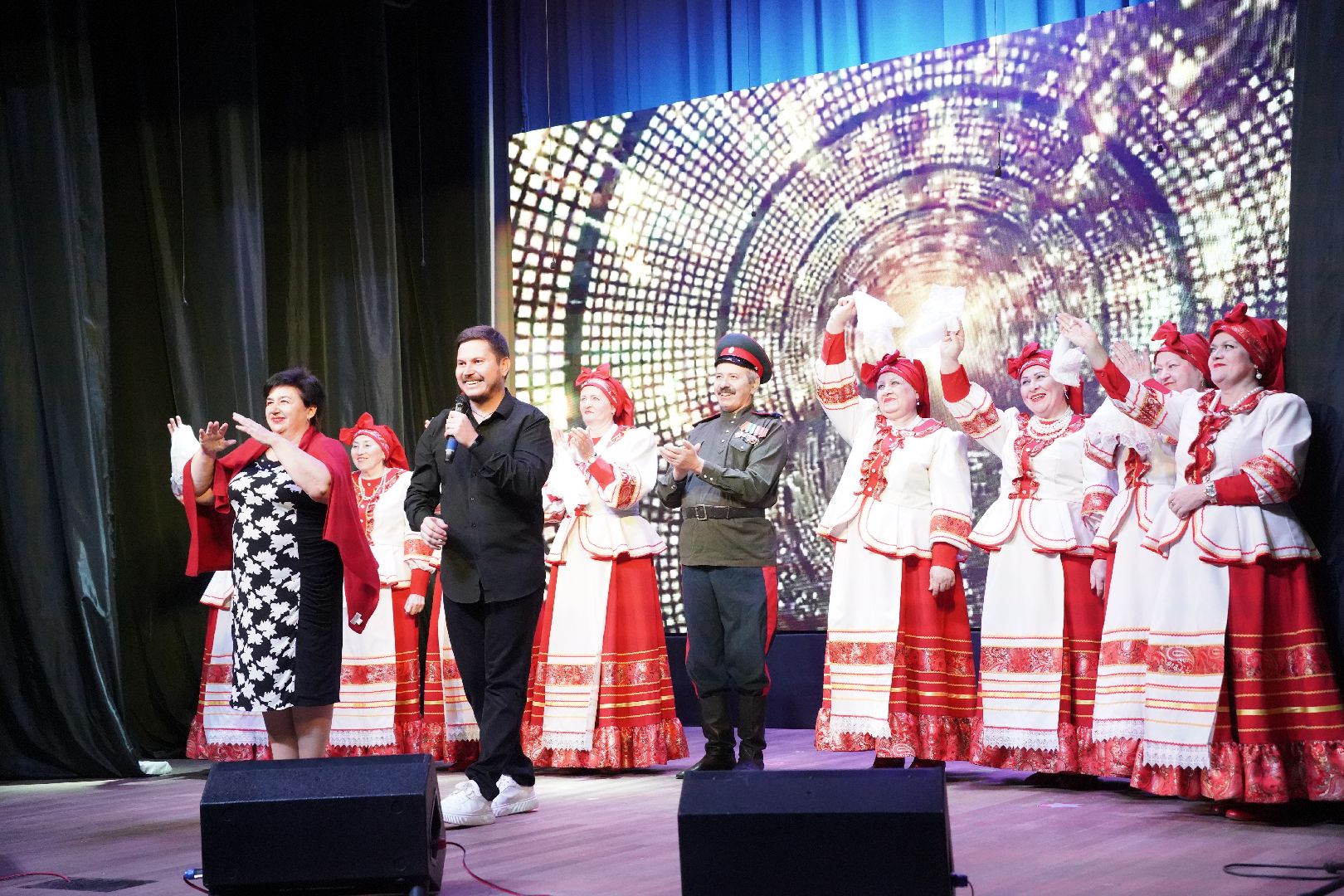 Бобылев, ДК Косякова, концерт, Вольница,