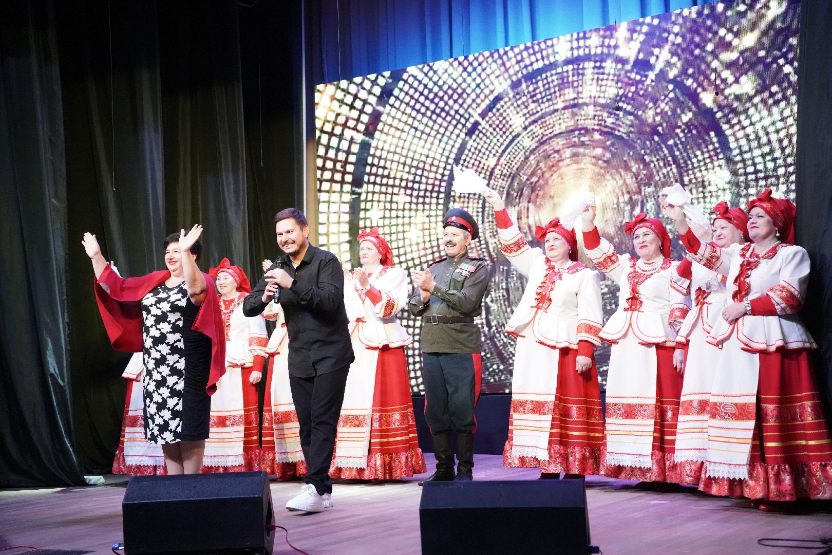 Бобылев, ДК Косякова, концерт, Вольница,