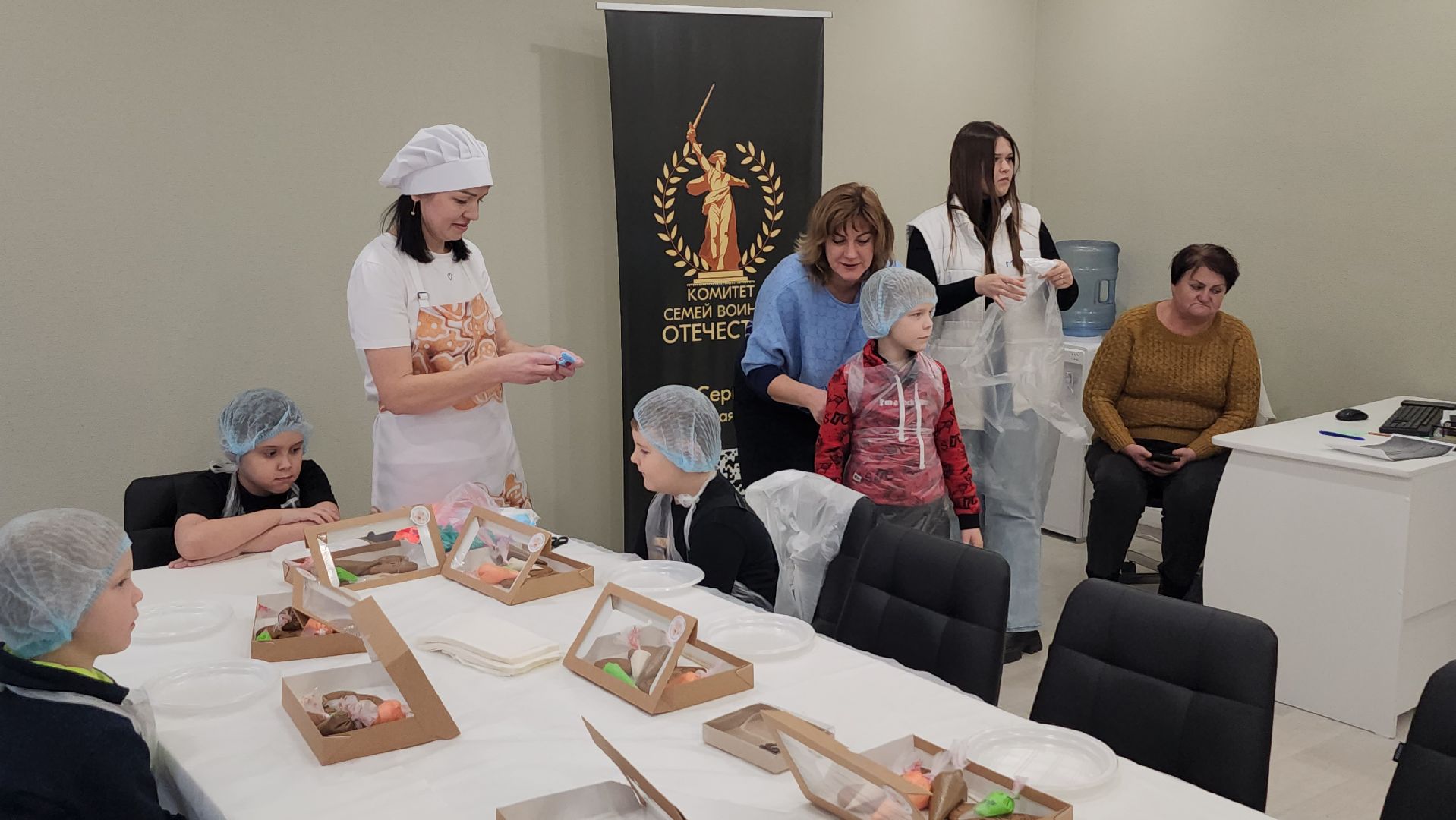 сво, спецоперация, дети, день матери, сладости, мастер-класс,