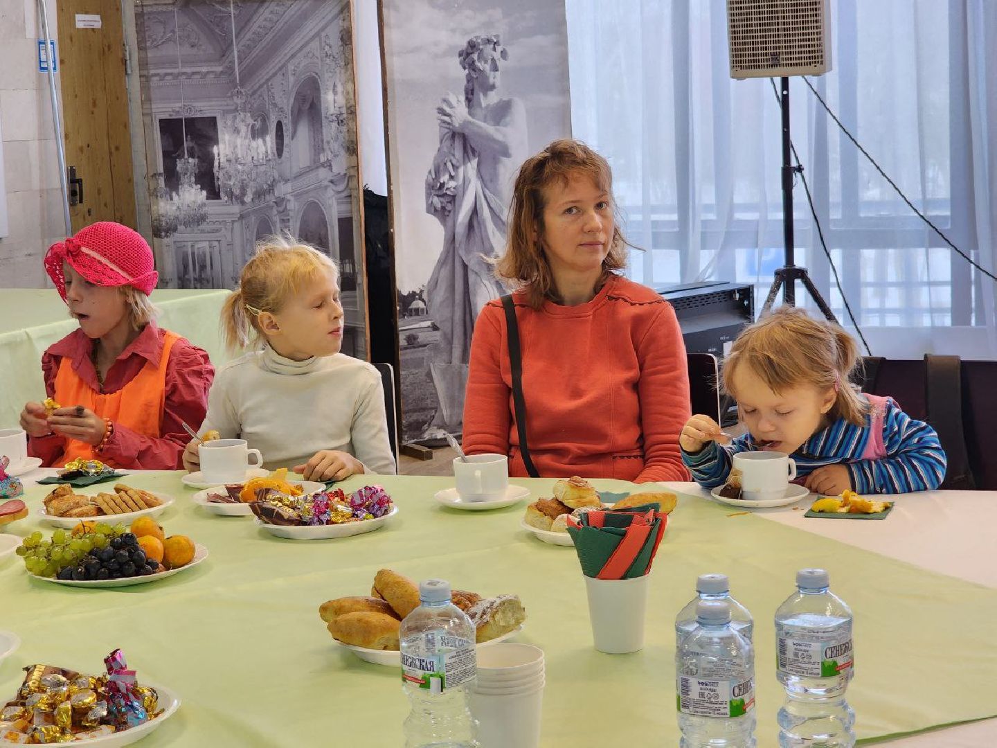 мытищи, юлия купецкая, многодетные семьи, Материнская слава, многодетная мать, поддержка детей,