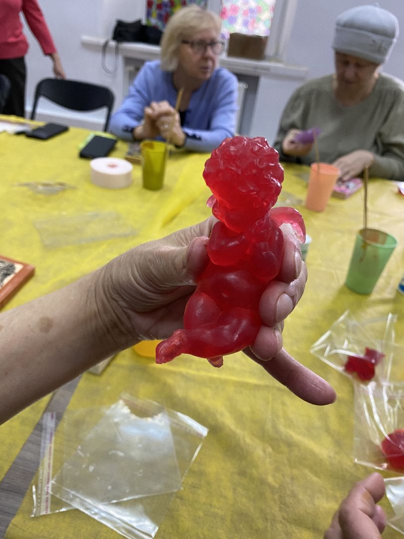 волоколамск, библиотека, активное долголетие, активноедолголетие, пенсионеры, мыловарение, творческий коллектив, творчество,