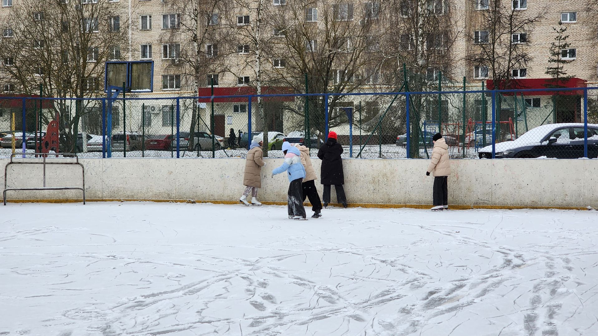 Солнечногорск, зима, зима в подмосковье, каток, отдых,