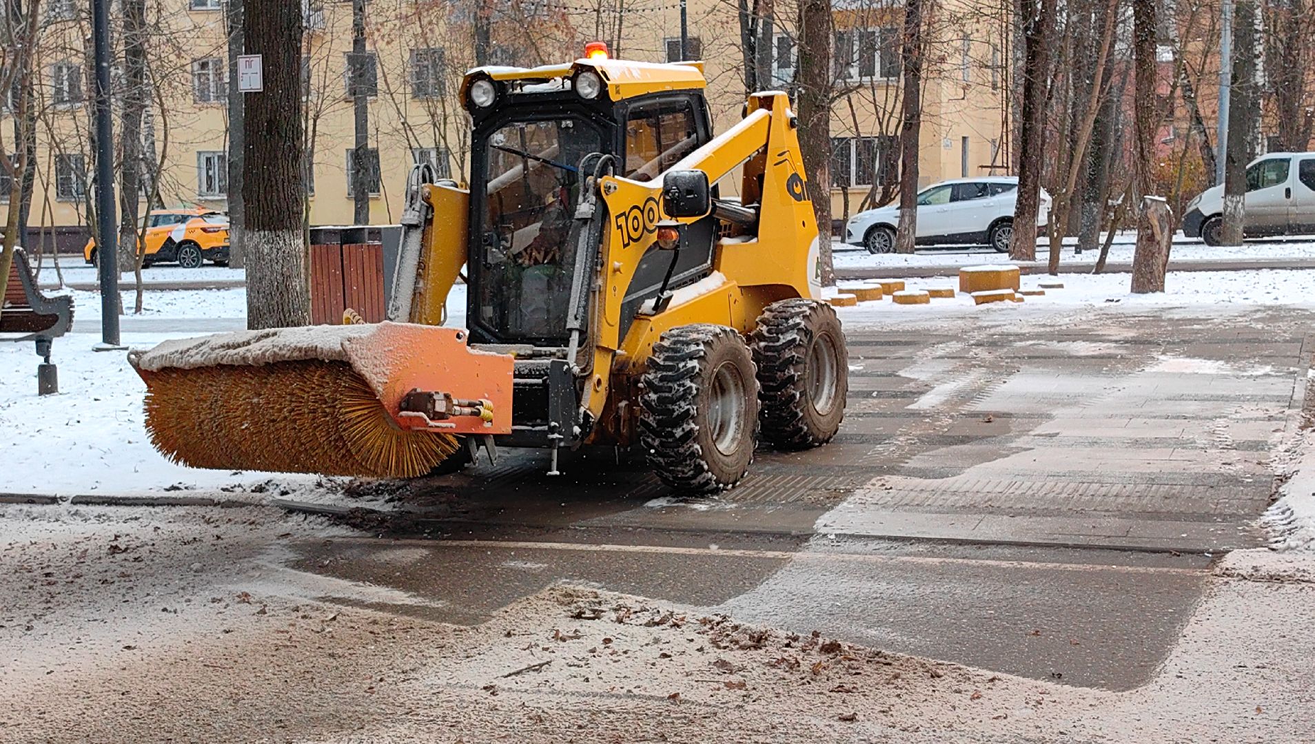 снег, уборка, коммунальные службы, тракторы, техника,