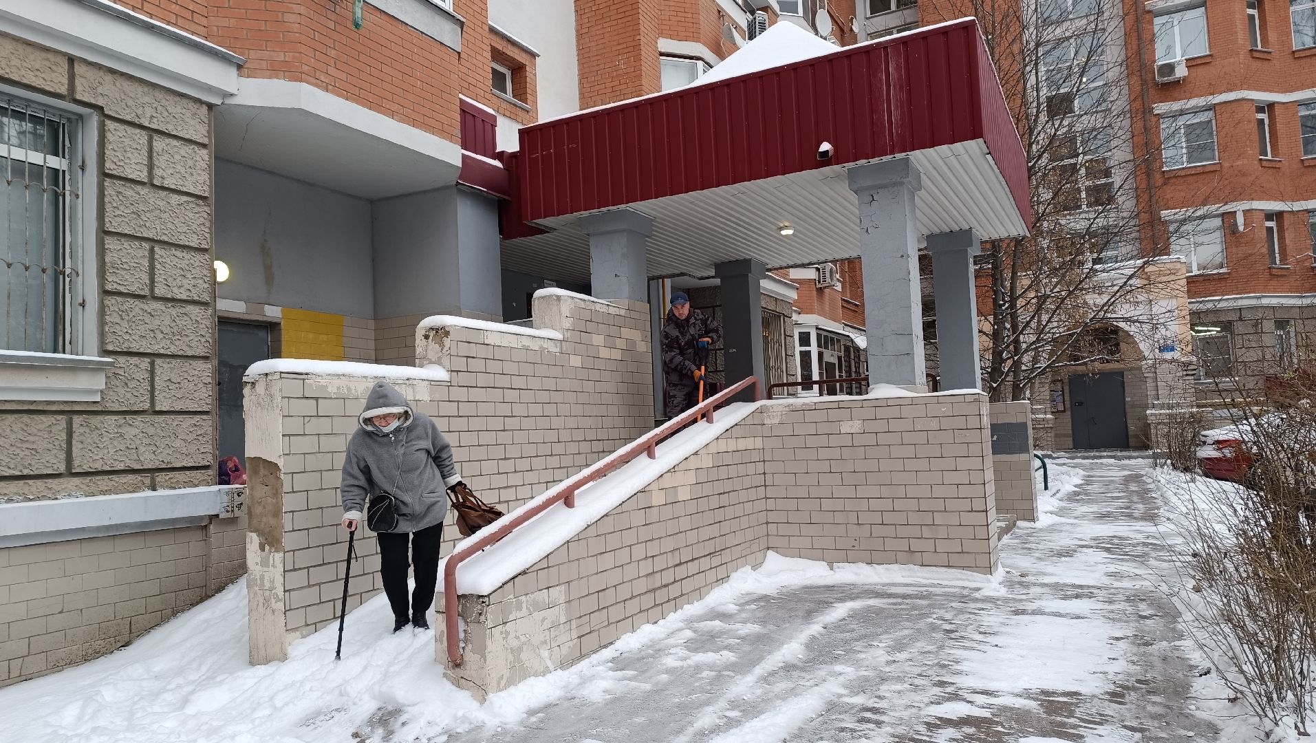 уборка снега, лобня, жкх,