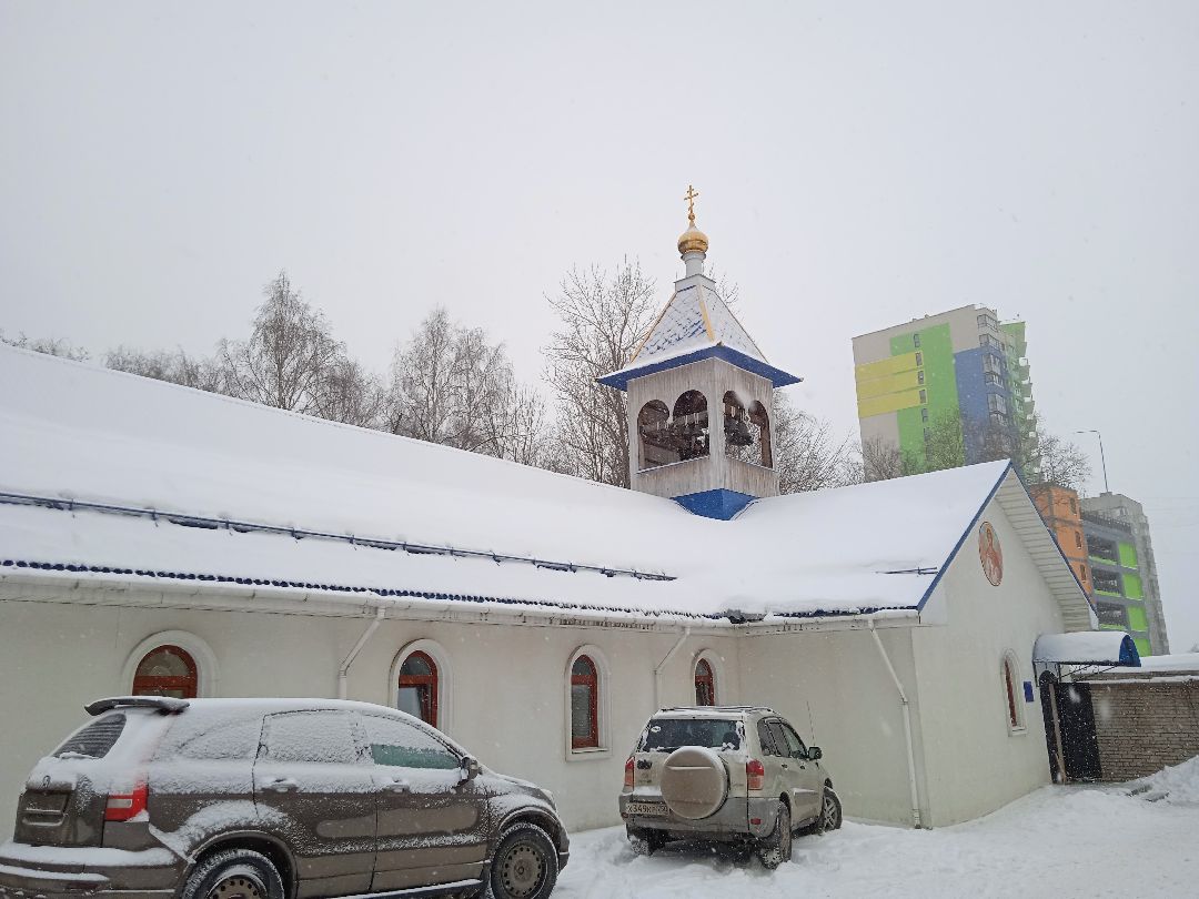 Жуковский, общество