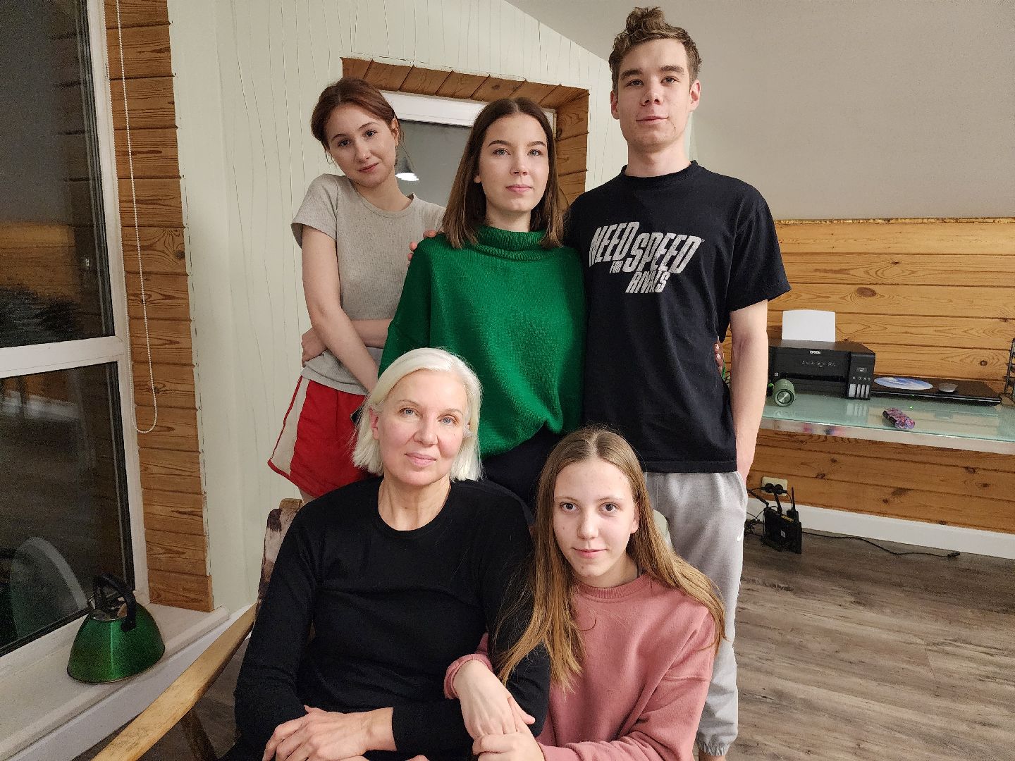 день матери, приемные дети,