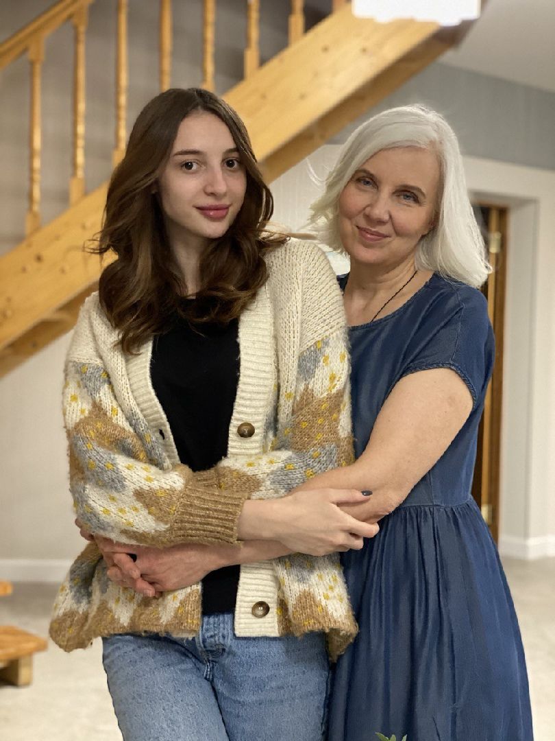 день матери, приемные дети,