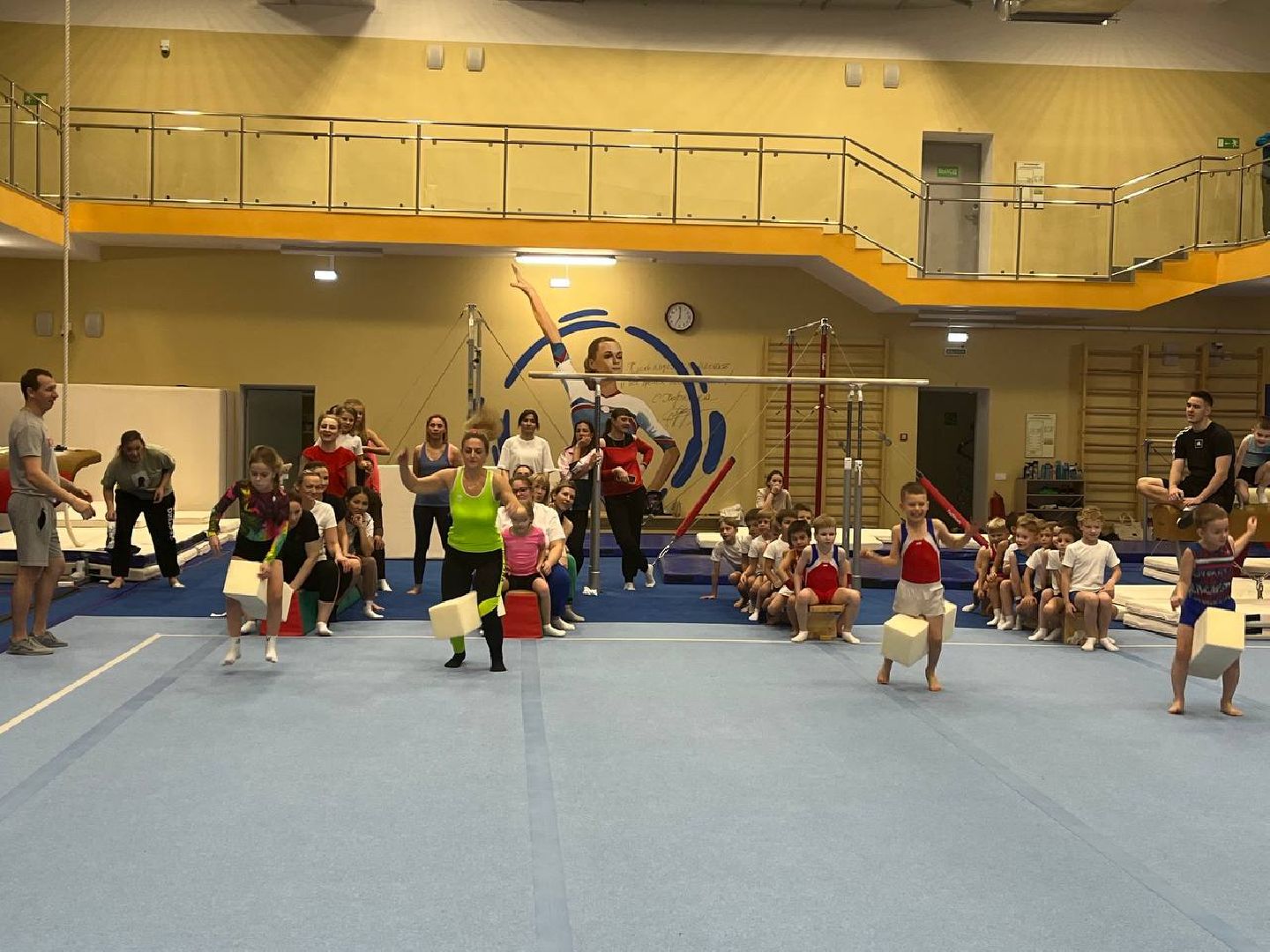 день матери, спортивный праздник, спорткомплекс трудовые резервы,