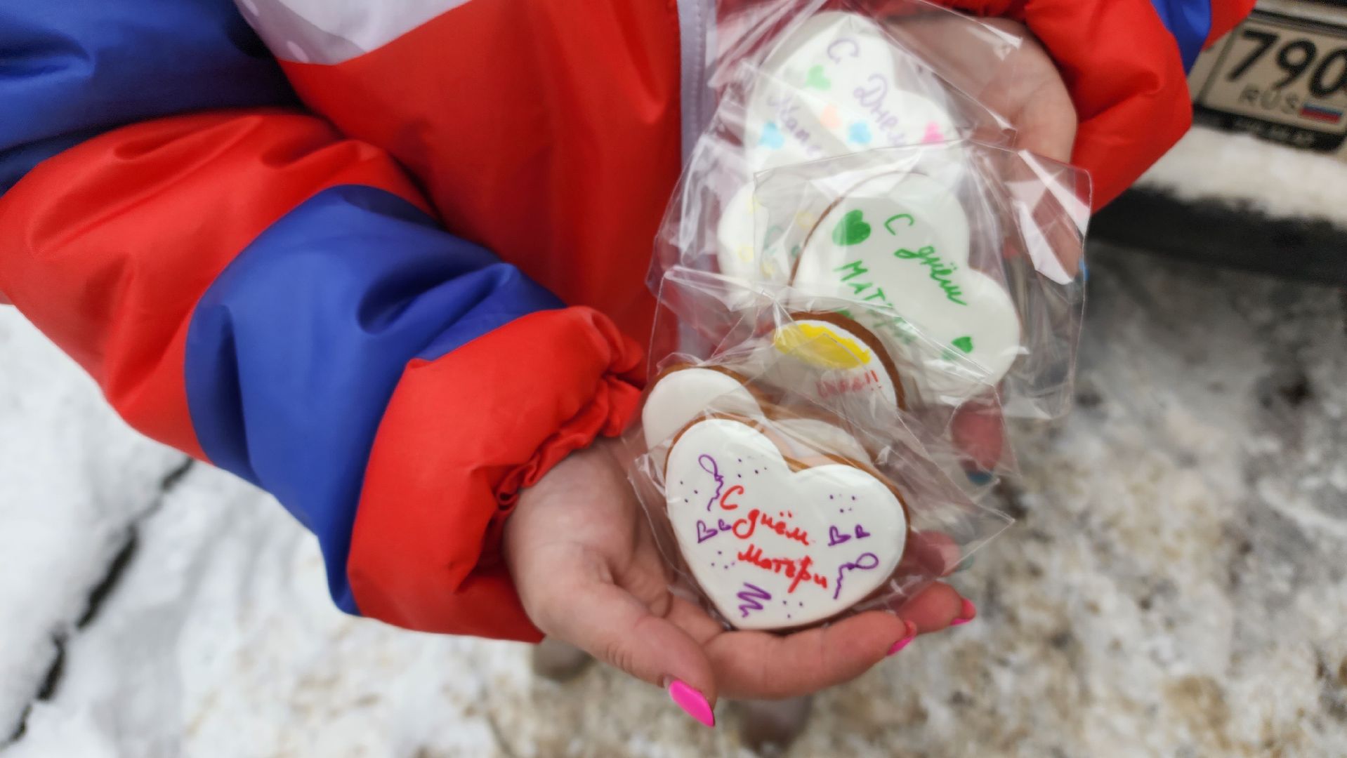 день матери, мамы военнослужащих, поздравления, протвино, волонтеры подмосковья,