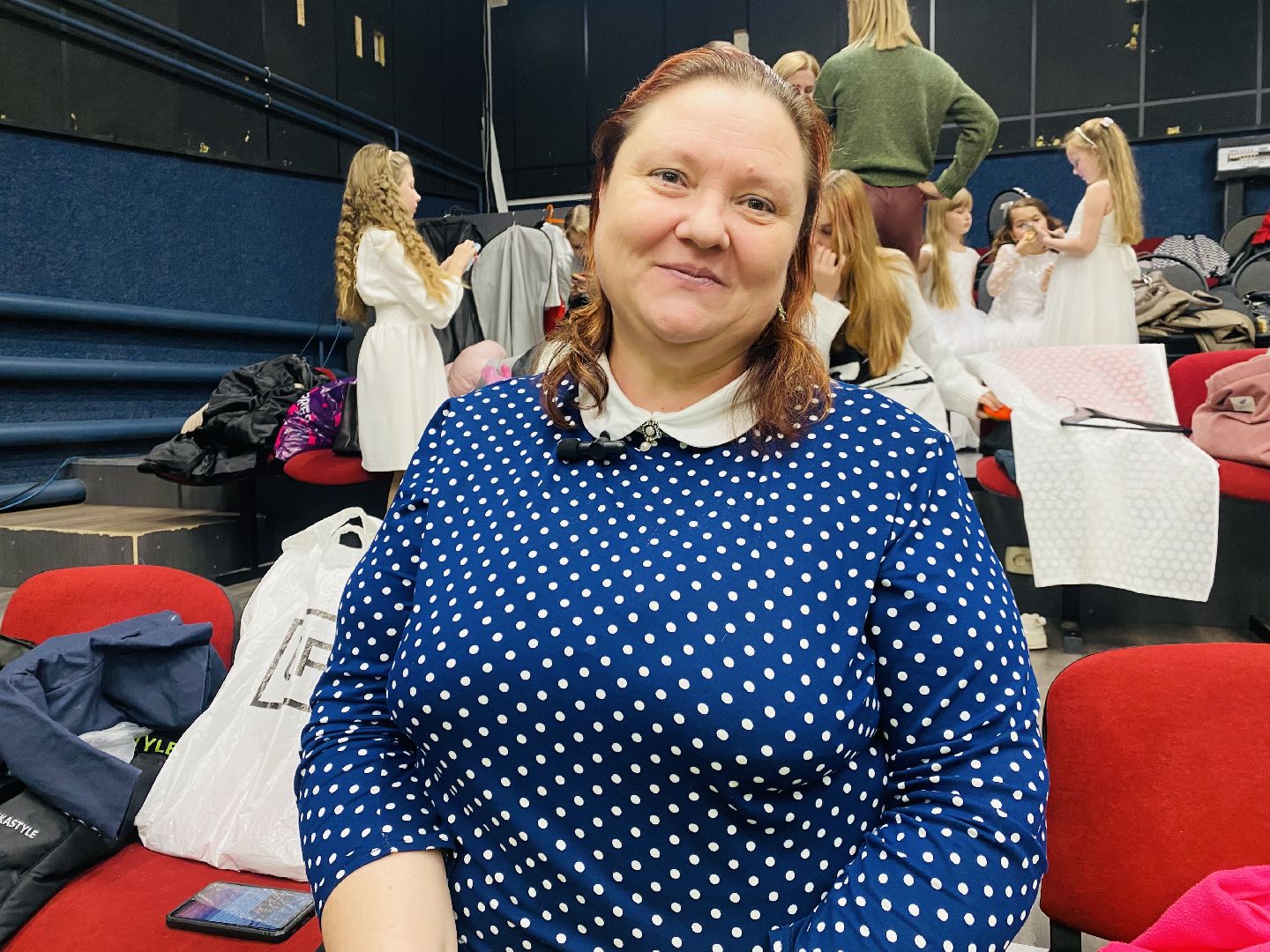 домодедово, подмоксовье, день матери, подарки маме, подарок маме, церемония награждения, творческие коллективы, праздничный концерт, поздравления мамам, семья, мкц победа, цветы маме, теплые слова, слова благодарности,