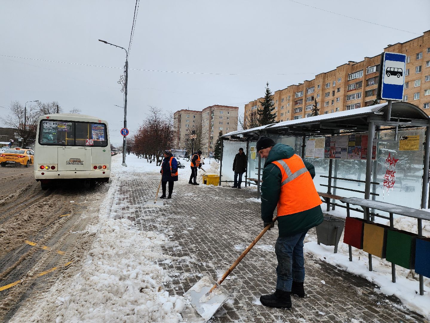 Серпухов, Подмосковье, черная метель, комбинат благоустройства, уборка снега, снегопад,