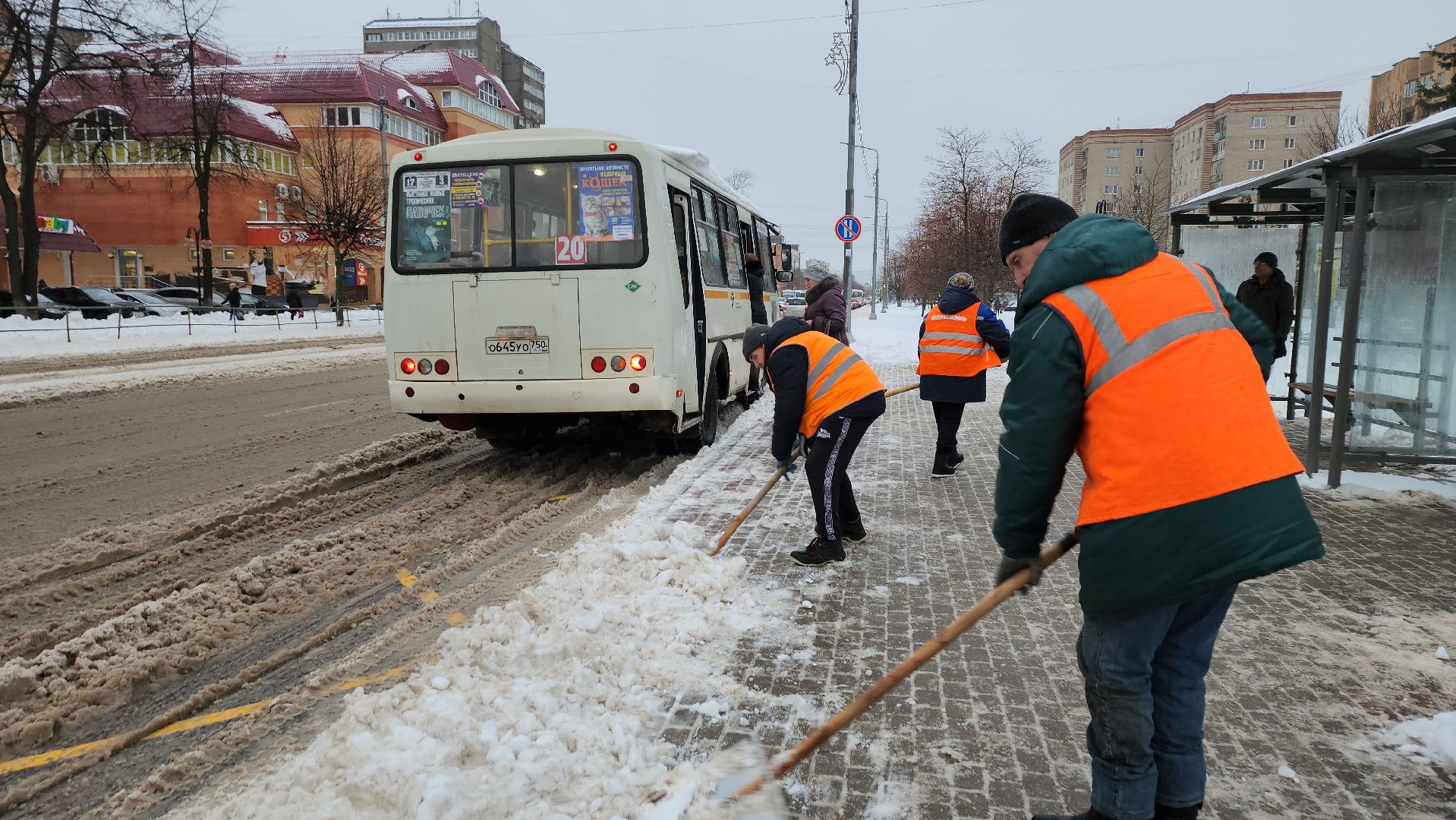 Серпухов, Подмосковье, черная метель, комбинат благоустройства, уборка снега, снегопад,