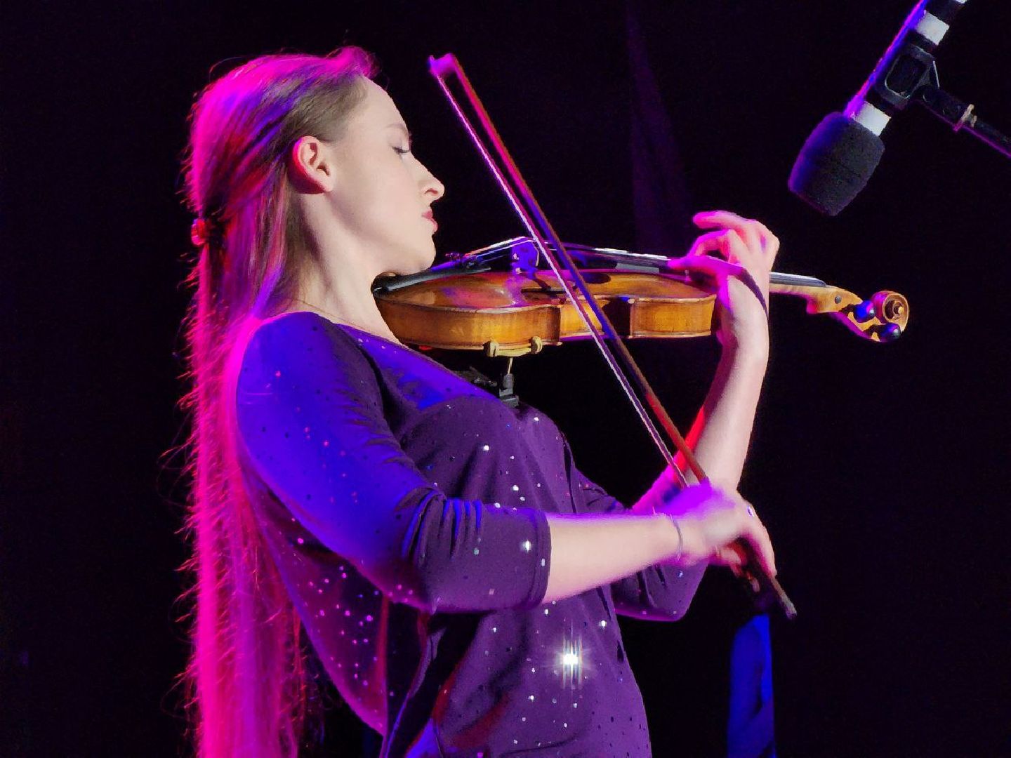 можайк, можайский городской округ, подмосковье, концерт, День матери, праздник, мамы, поздравление, глава, депутат,