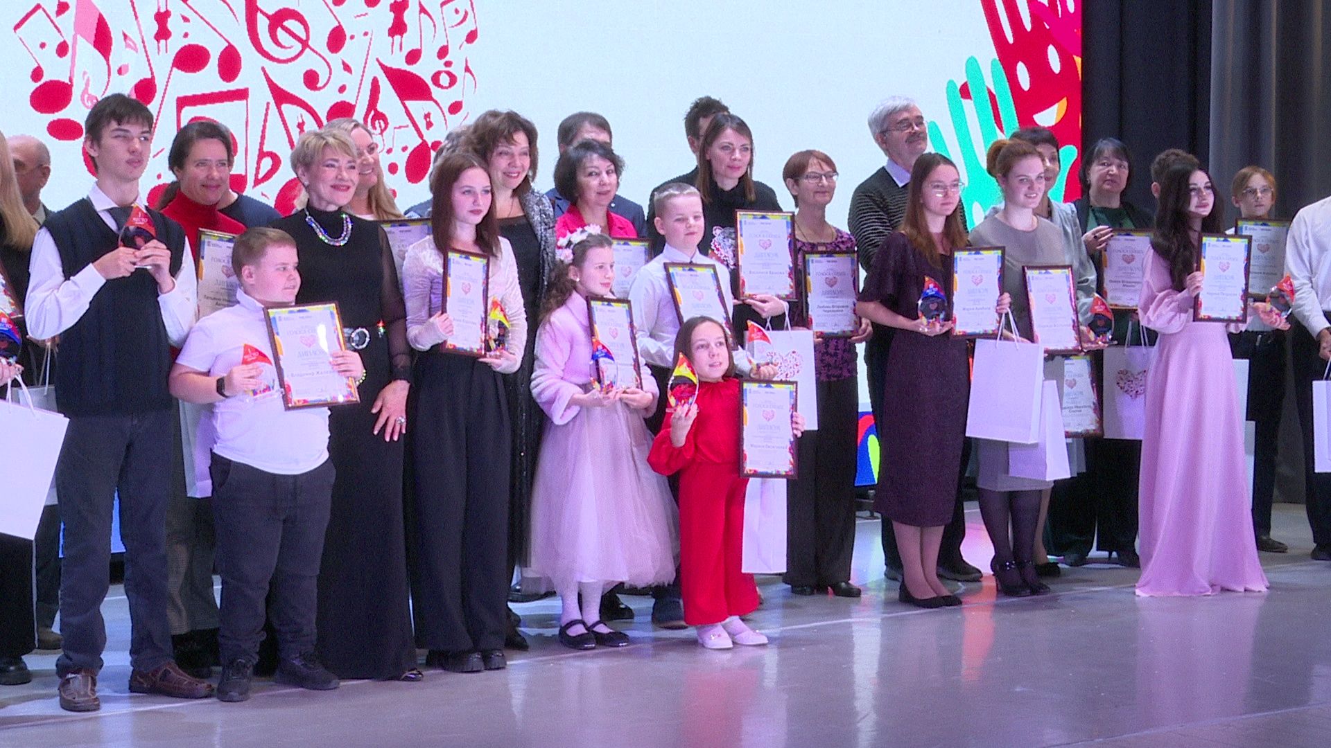 Реутов, конкурс, Голоса сердец, ограничения по здоровью, инвалиды, дети, подростки, молодежь, награды,