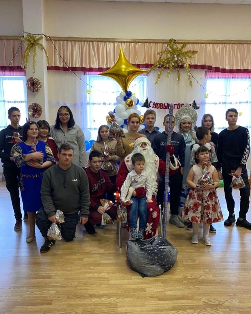 воскресенск, благотворительная акция, дети, новый год, подарки, конфеты,