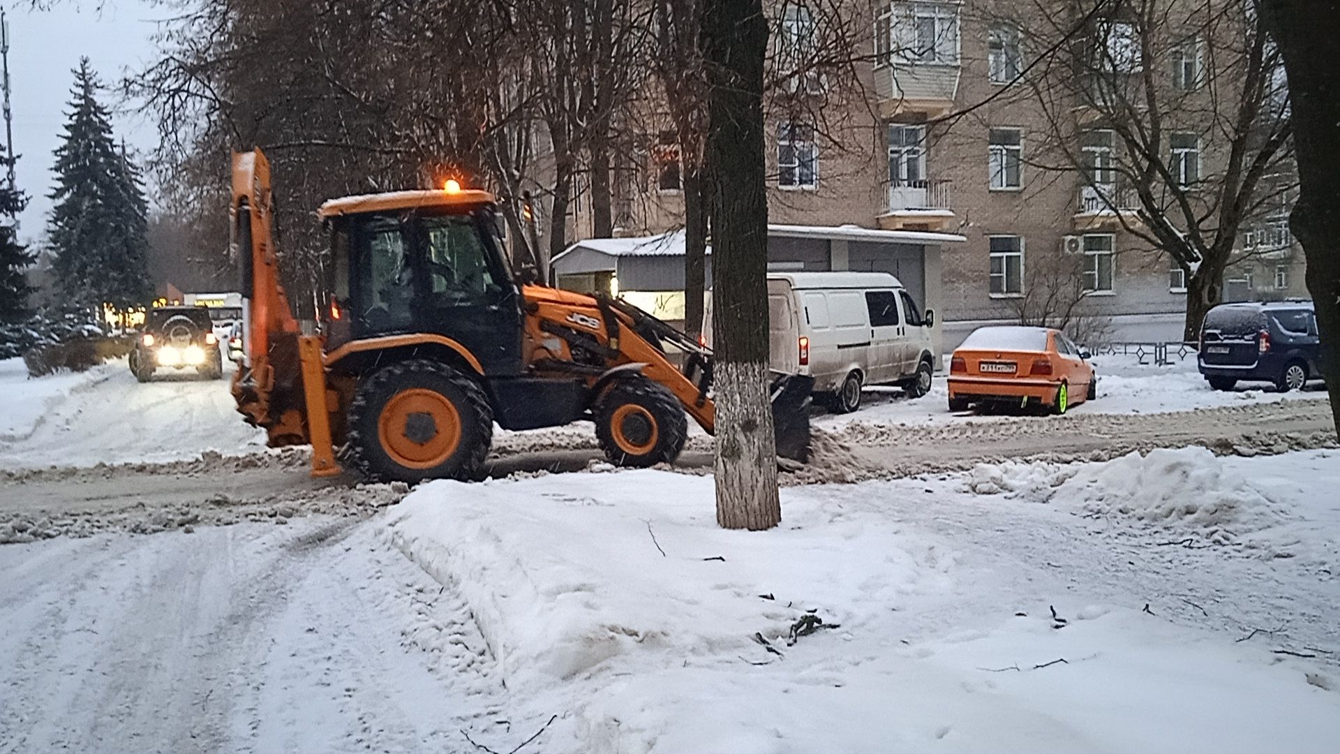 снегопад, уборка, Никитин, Воробьев, МБУ Городское хозяйство,
