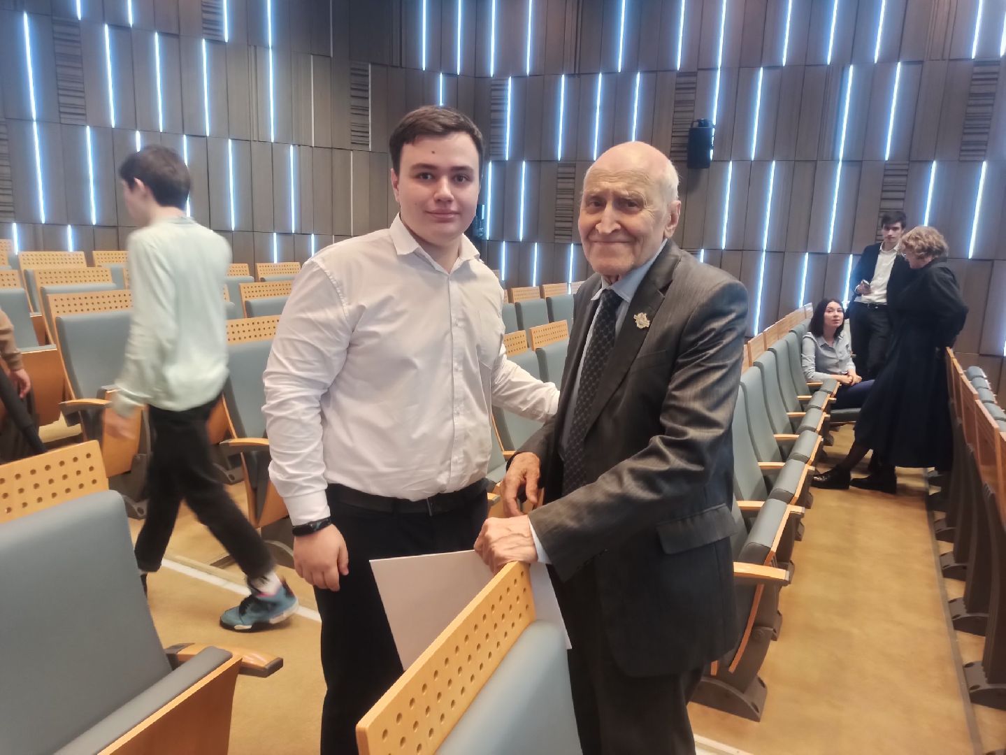 Реутов, изобретение, врановые, Родион Муцольгов, экология, премия,