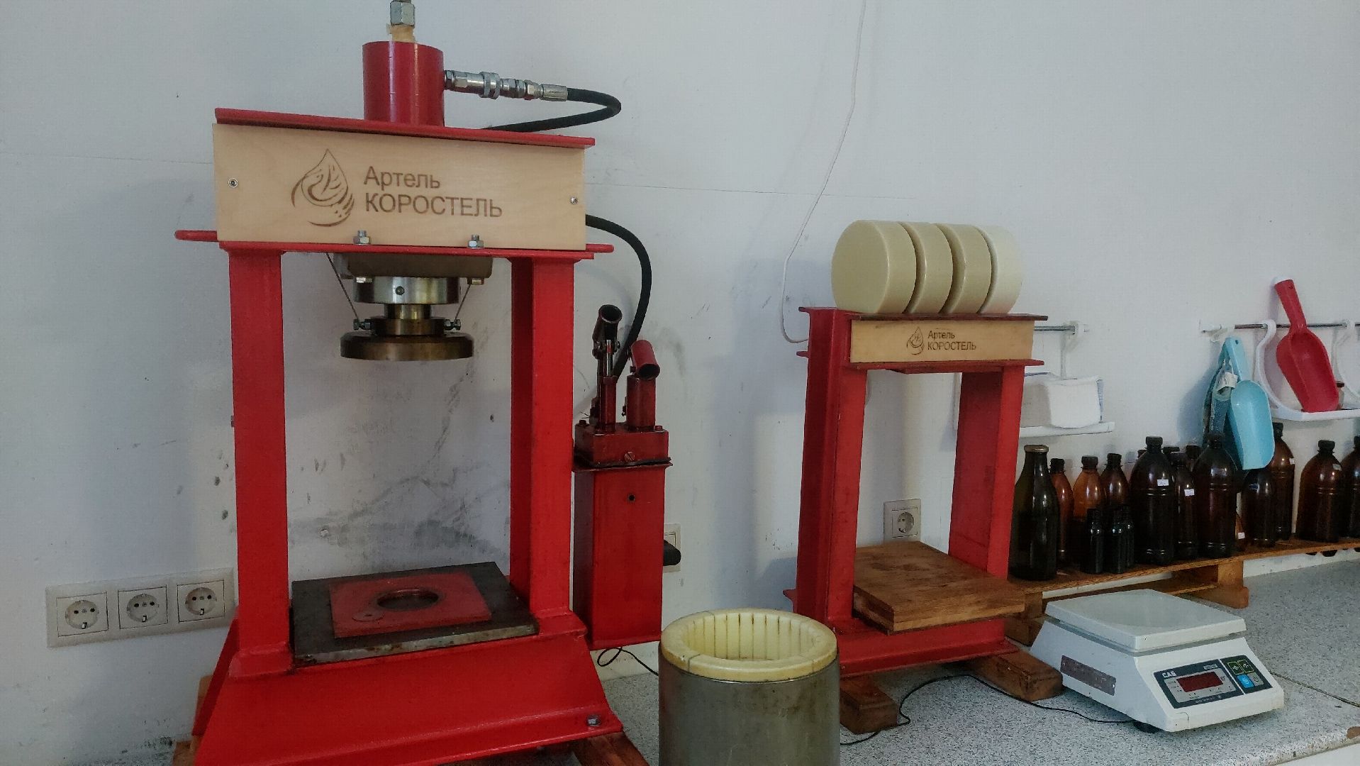 Масло, Сыродавленное масло,Ремесло,