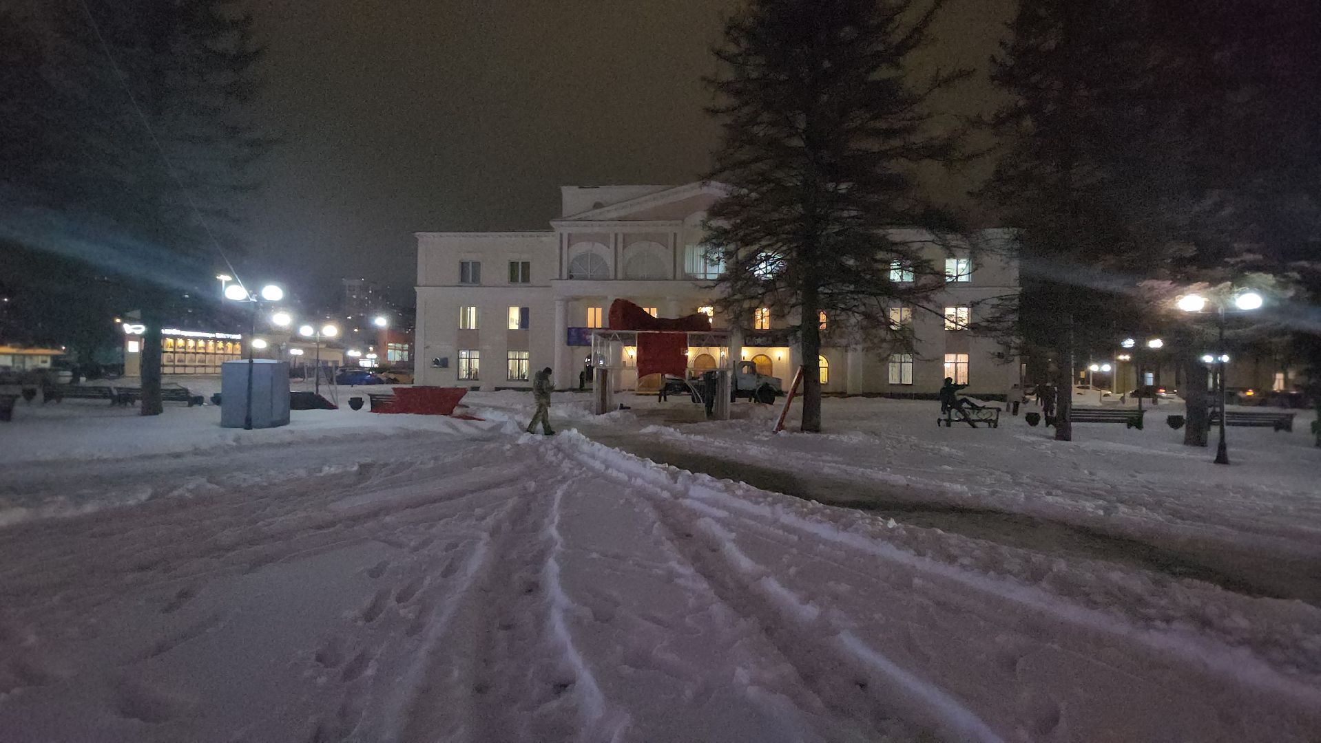 долгопрудный, елка, подарочная коробка, инсталляция, зима,