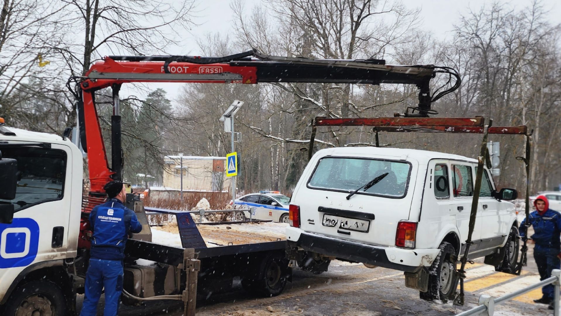 эвакуатор, госавтоинспекторы, протвино, рейд, незаконная парковка,