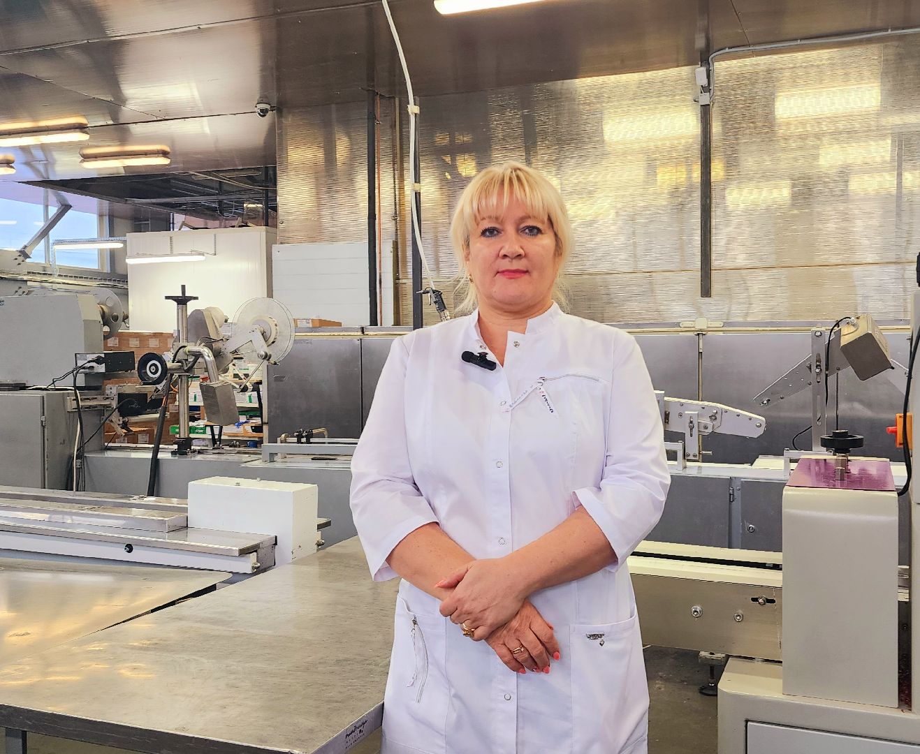 домодедово, Шоколадница, Подмосковье, Концерн Шоколадница, Экономика округа, город Домодедово, Округ Домодедово, Сладости, Шоколадный цех, Новогодний подарок, Сладкий подарок, Премиум шоколад, шоколадные плитки, Домодедовские сладости, Глазурь, начинка, Международная арена, ОАЭ, Дубай, цех производства, Производственный цех, СТМ, лицензионная продукция,