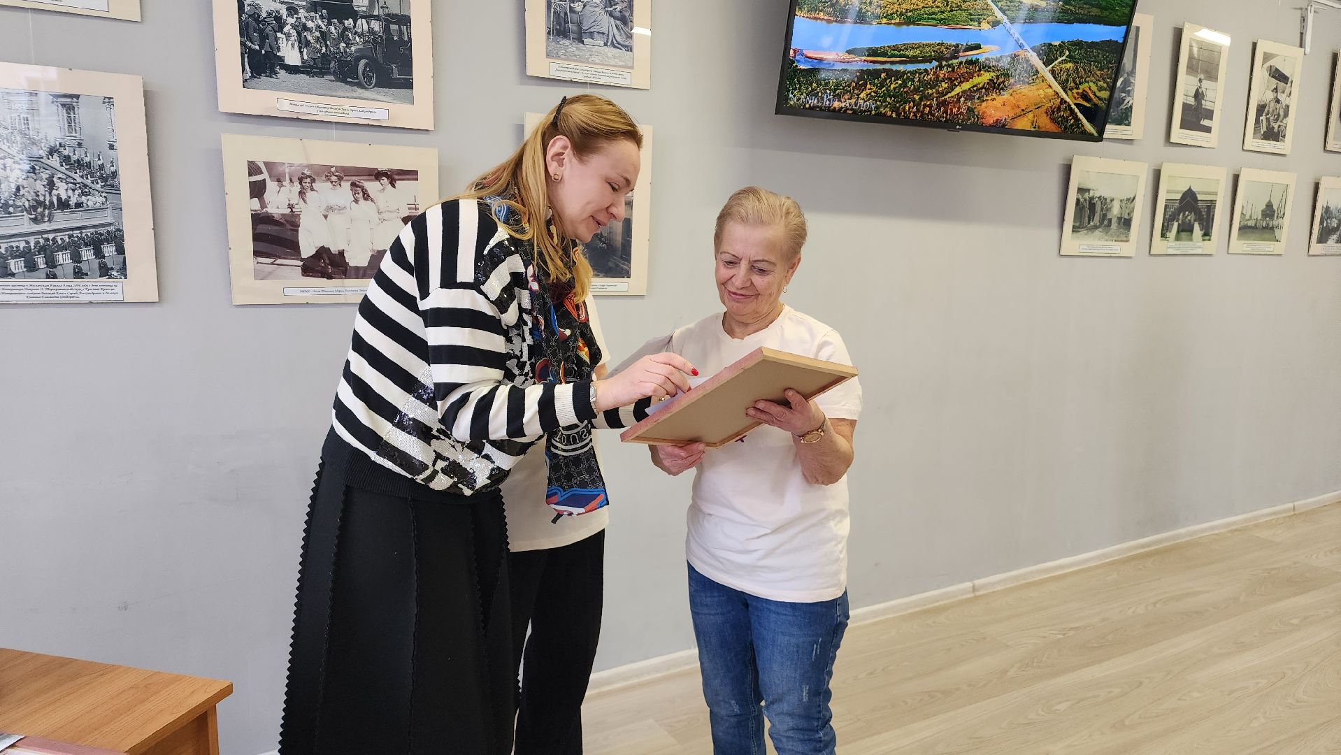 активное долголетие, марафон северной ходьбы, человек идущий, проект губернатора, Лосино-Петровский, Подмосковье,