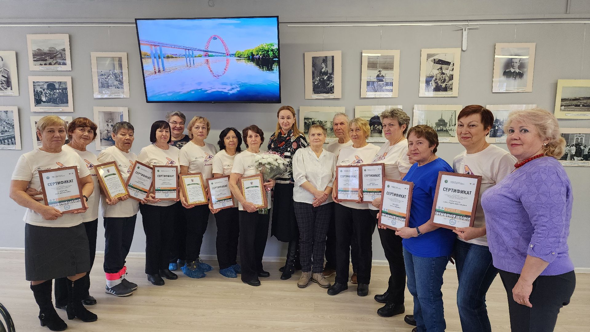 активное долголетие, марафон северной ходьбы, человек идущий, проект губернатора, Лосино-Петровский, Подмосковье,