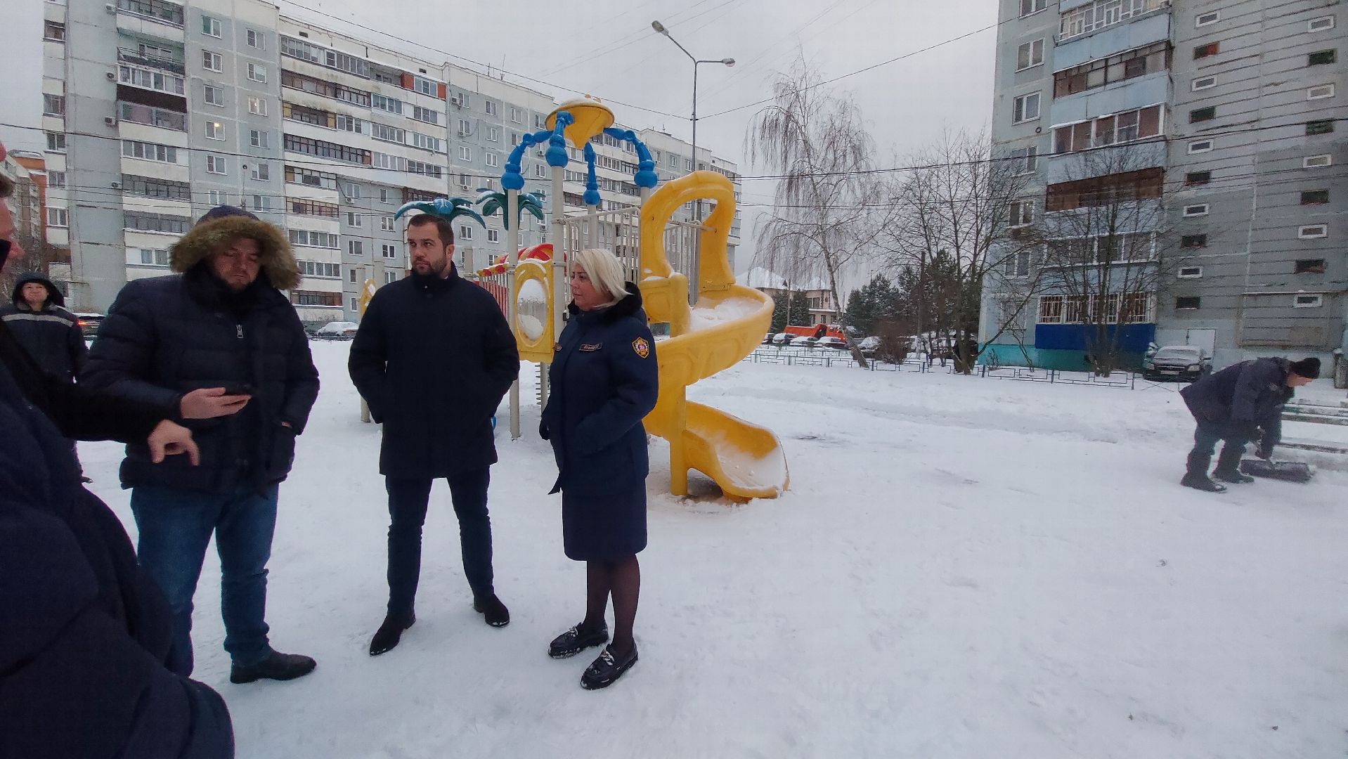 уборка дорог, уборка дворов, уборка снега, глава округа, снегоуборочная техника,