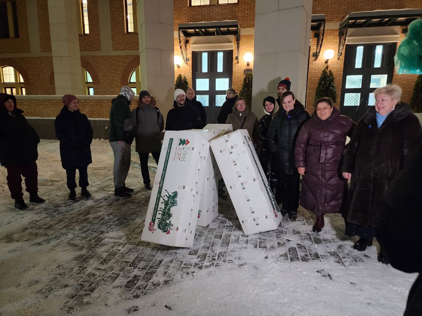 Новыйгод, Школа, Депутаты,