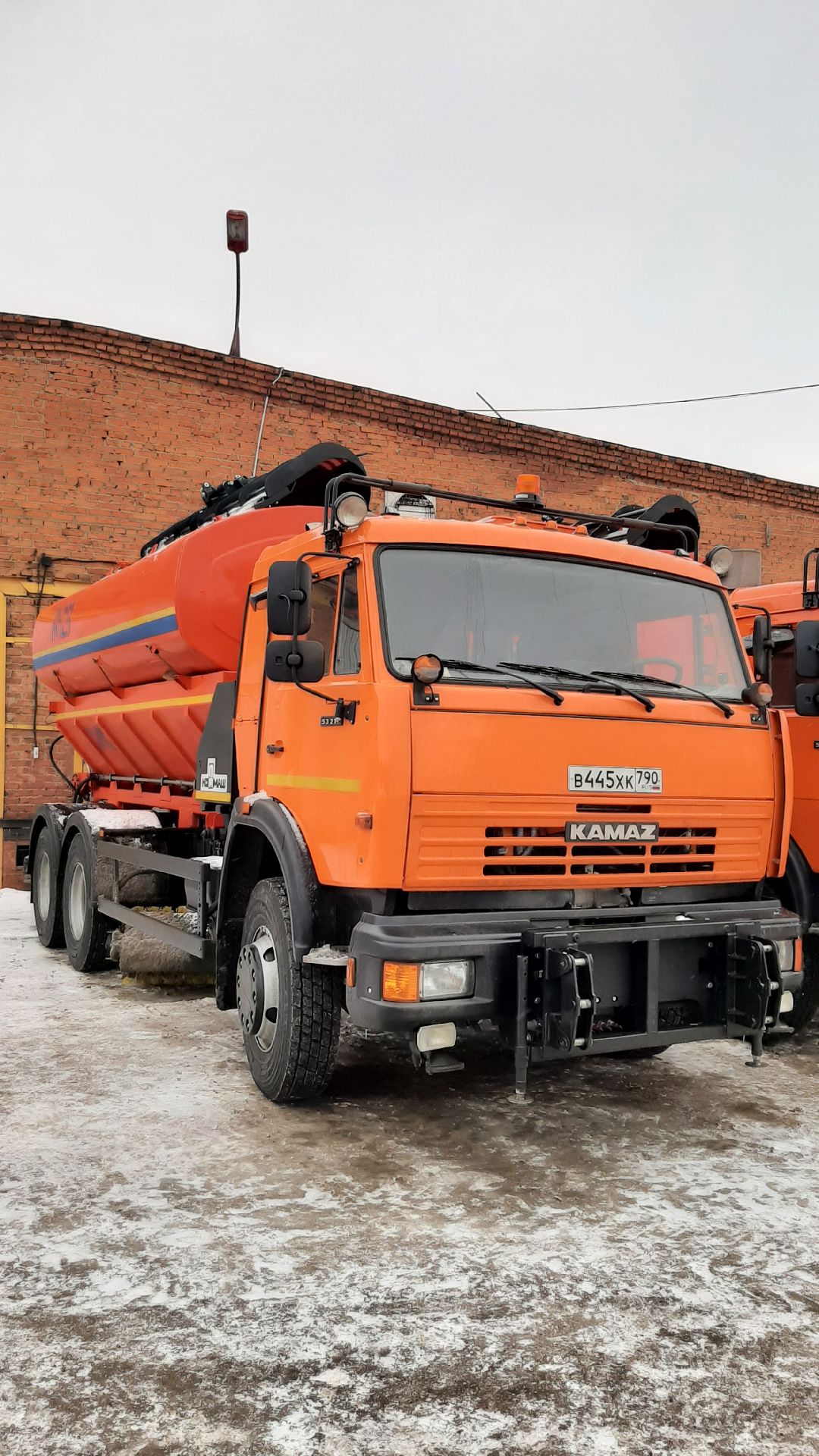 снег, доброе дело,