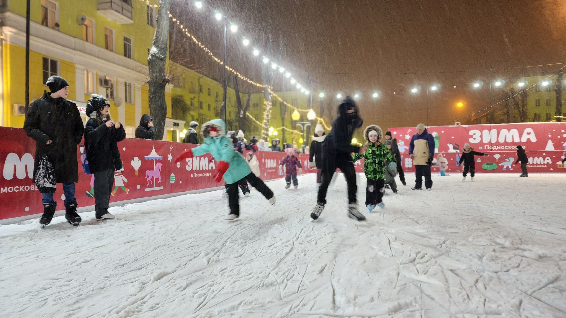 ступино, зима в подмосковье, каток, каток ступино,