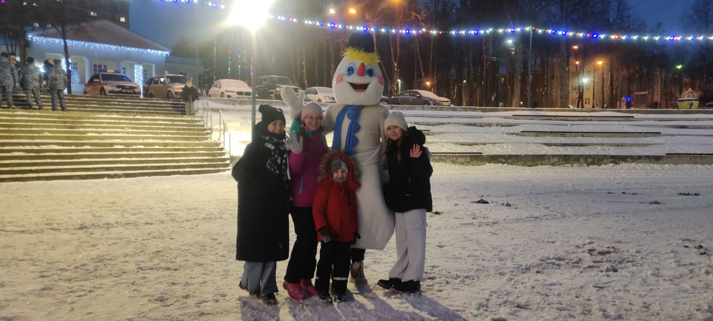 красноармейск, г.о. пушкинский,зима в подмосковье, иллюминация, новогодняя ель,