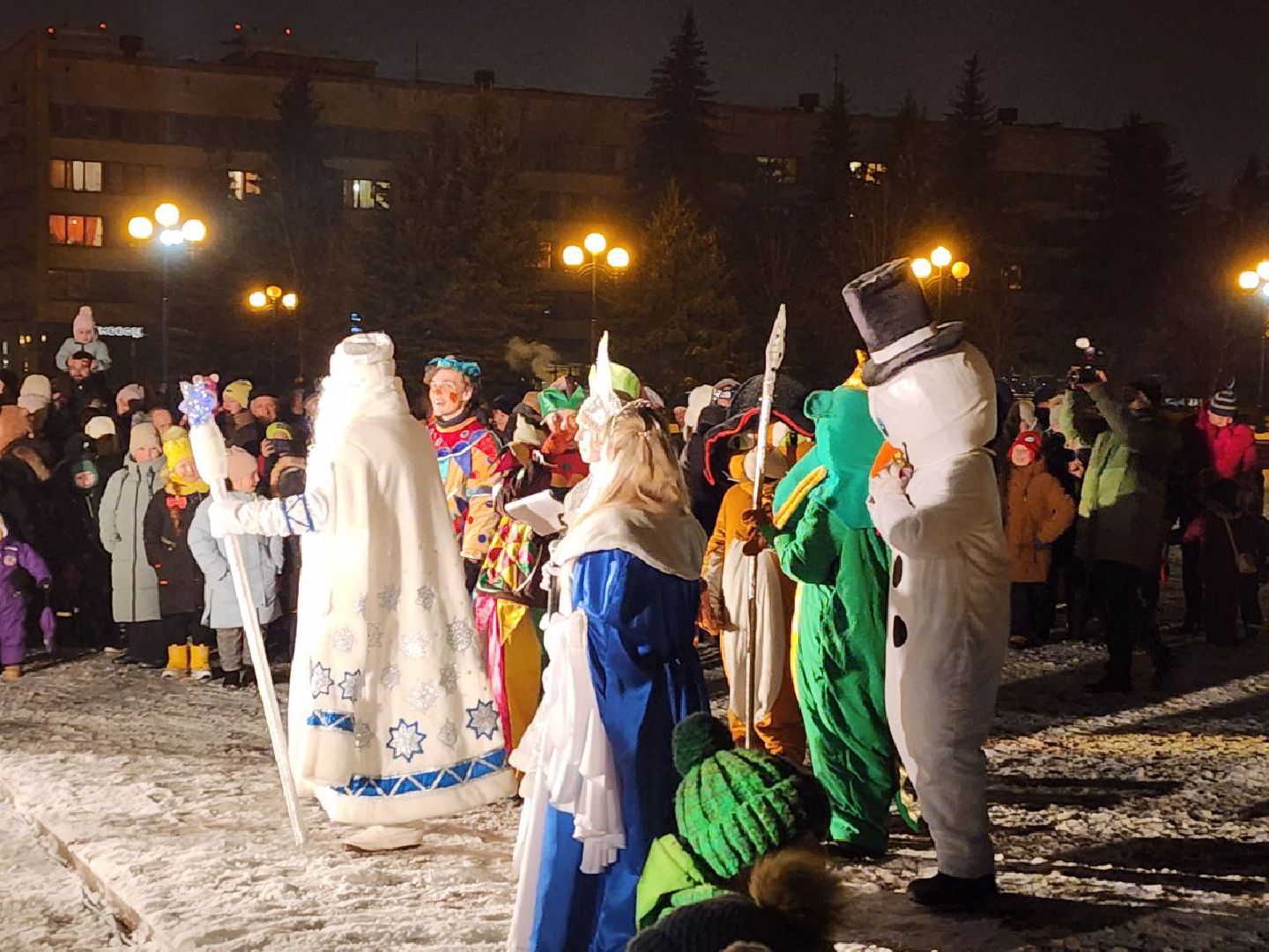 зажжение огней, елка, ёлка, новый год, Заголовацкий, орехово-зуево,