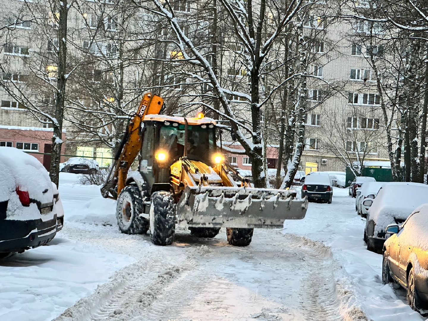 снегоуборка, Коммунальная техника, снегопад, наро-фоминск,