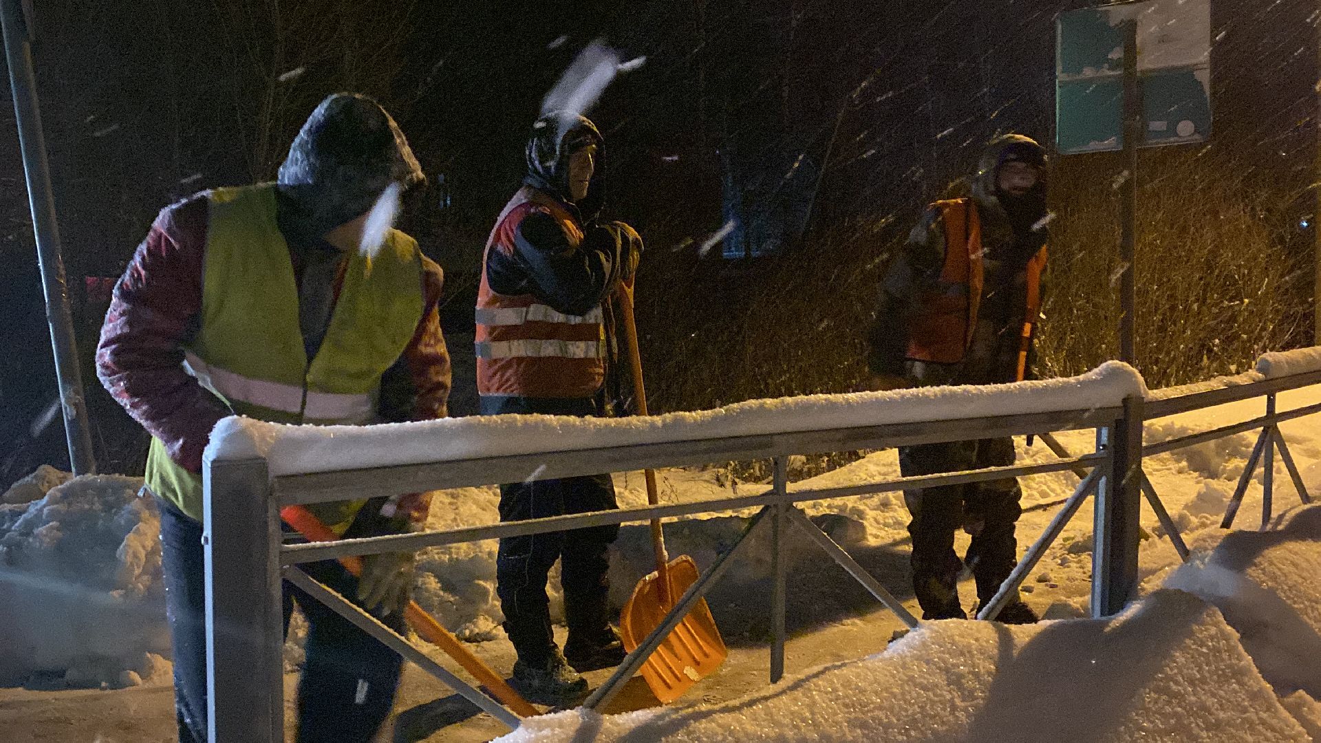 волоколамск, дороги, благоуйстройство, снегопад, снегоуборка, снегоуборочная техника, циклон, дворовая территория, тротуары,
