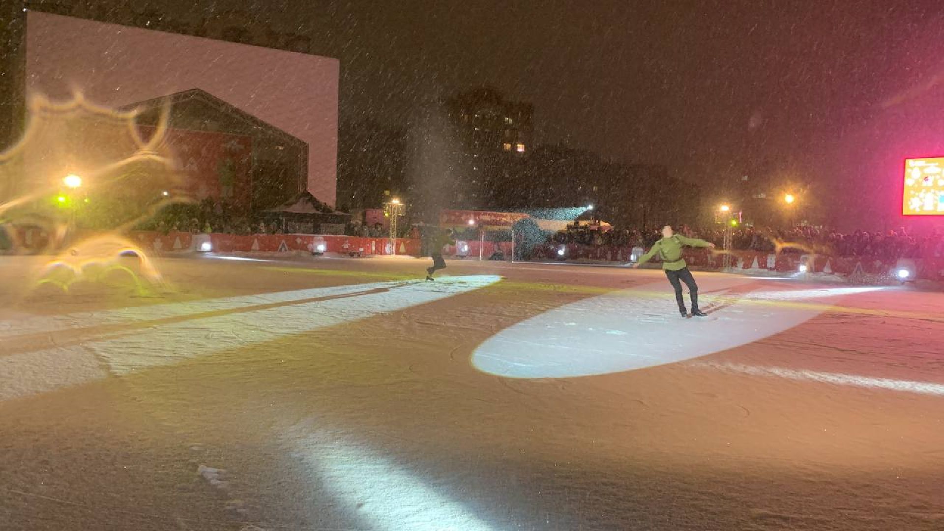 долгопрудный, каток, центральный парк, Ледовое шоу Авербуха, владислав юдин,