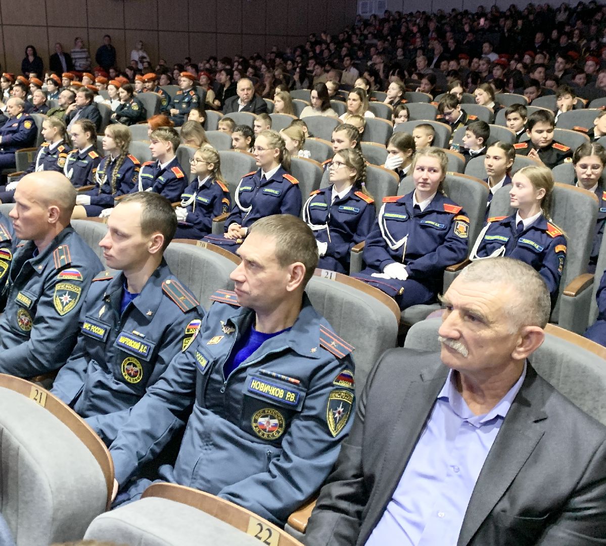 Балашиха, Подмосковье, Волонтеры, День добровольца, Спасатели, Пожарные, МЧС России, Мособлпожспас, МЧС России по Московской области, ВДПО, Волонтеры Подмосковья,