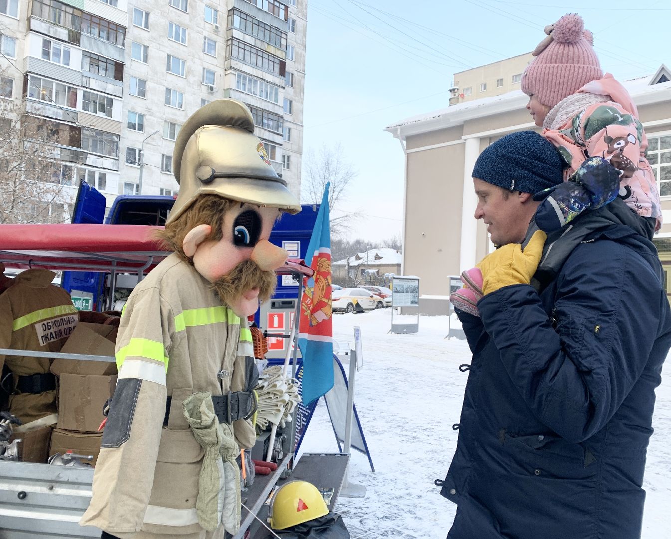 Балашиха, Подмосковье, Волонтеры, День добровольца, Спасатели, Пожарные, МЧС России, Мособлпожспас, МЧС России по Московской области, ВДПО, Волонтеры Подмосковья,