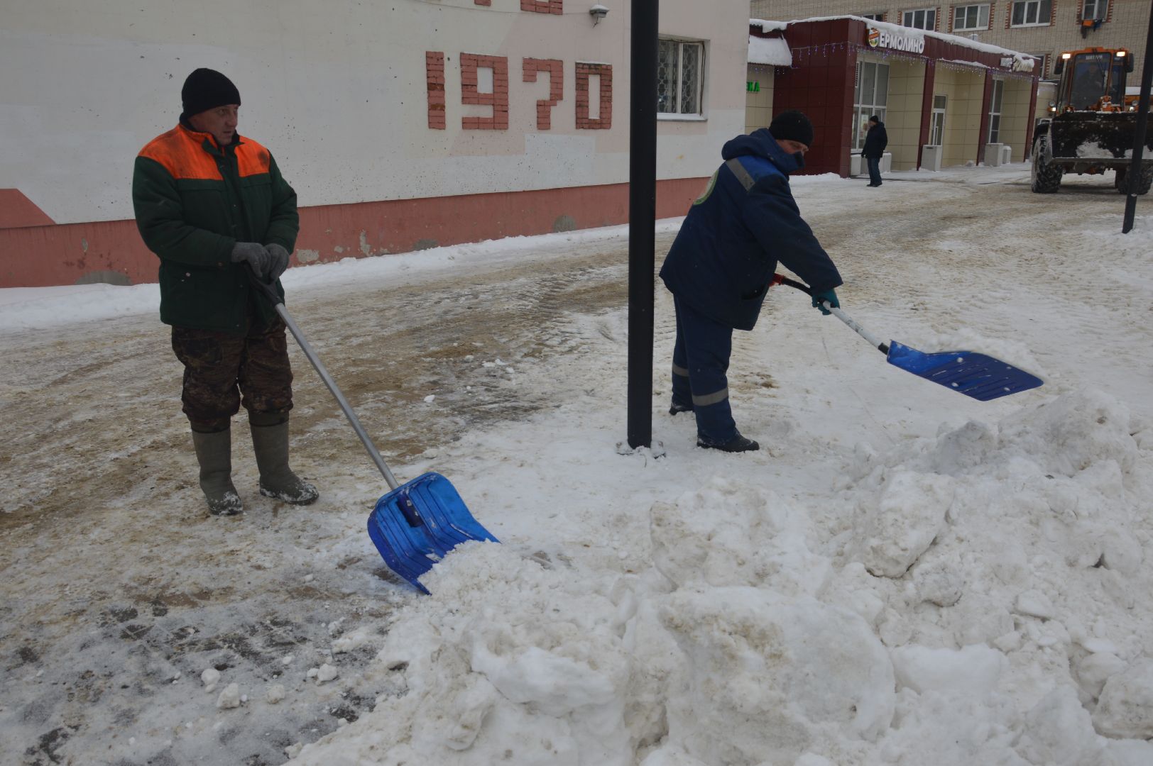 шатура, уборка снега, городской округ люди, борьба со снегом, чп, замело,
